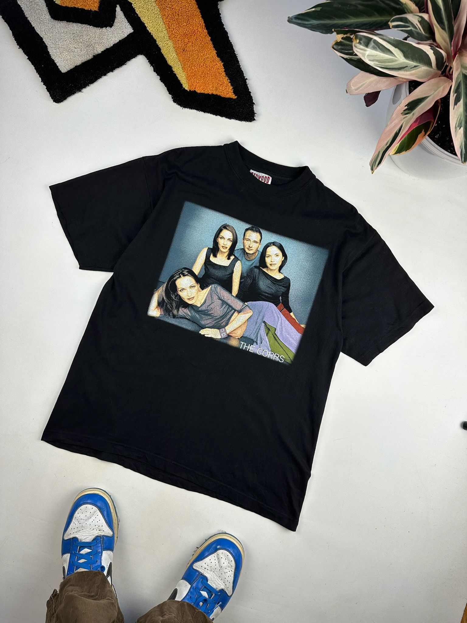 Band Tees The Corrs Summer Tour 1999 Vintage T-shirt Size US M / EU 48-50 / 2 - 3 Thumbnail