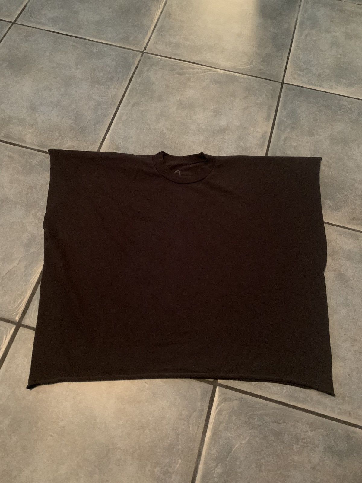 Kanye West Yeezy supply box tee | Grailed