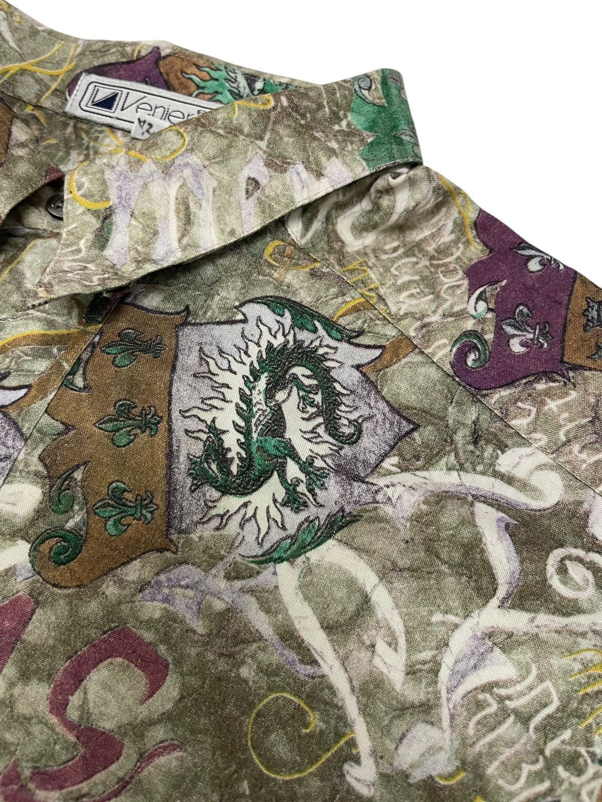 Beauty Beast × Vintage Vintage Italian design Dragon motif Size L / US 10 / IT 46 - 7 Thumbnail