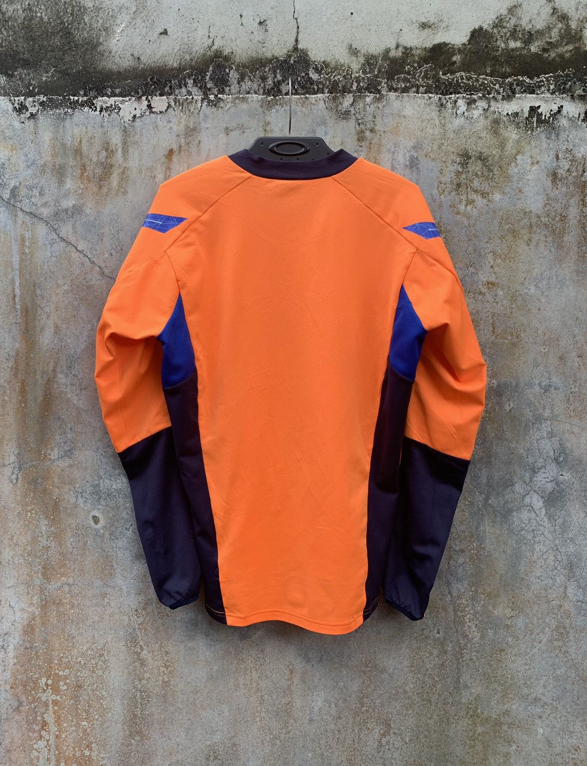 Umbro × Vintage Vintage Umbro Blokecore Longsleeve Jersey Size US M / EU 48-50 / 2 - 5 Thumbnail