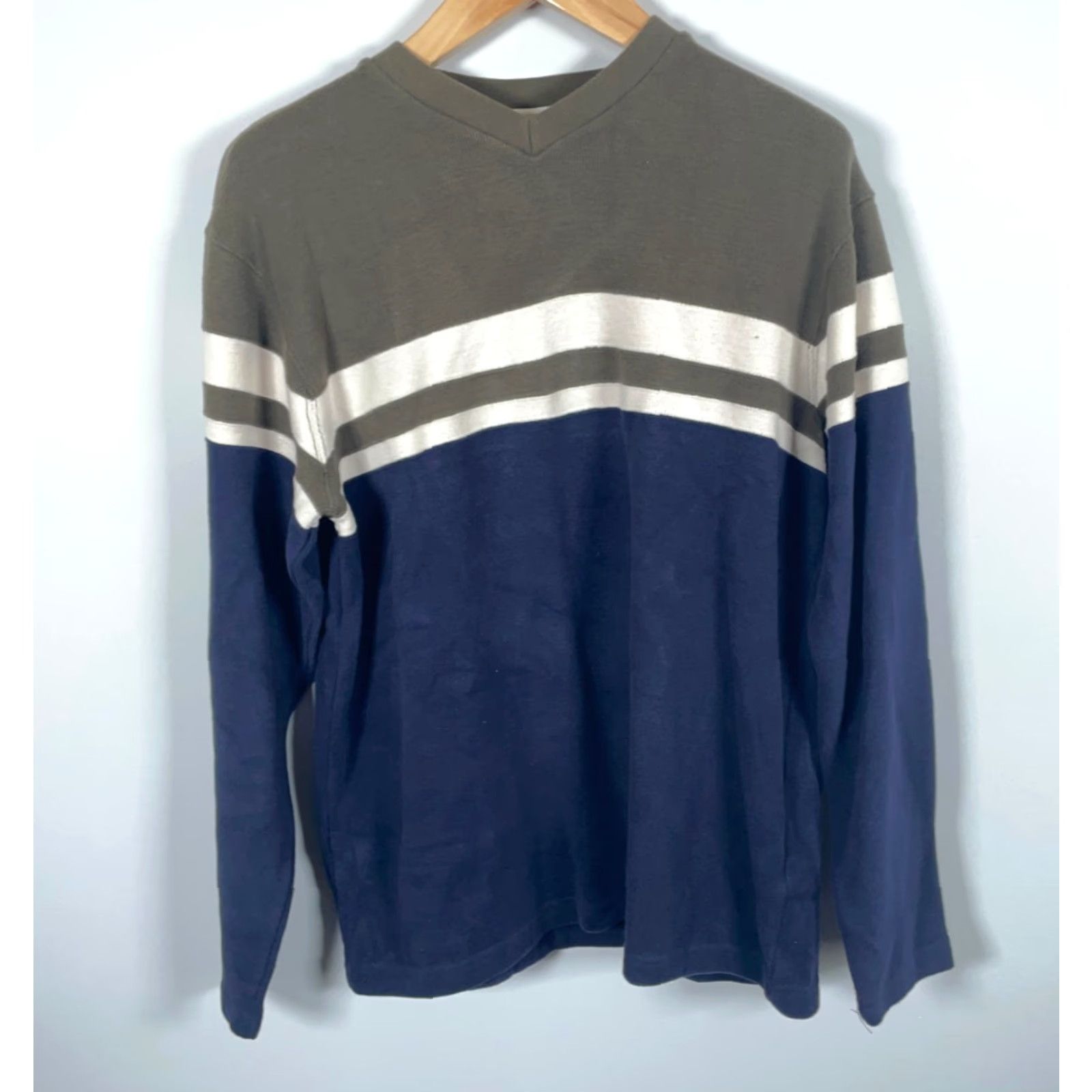 Vintage VINTAGE Y2K Style Sweater Men’s Large Blue Green Striped V-Neck Knit Punk Skater VTG Pullover Casual Hipster Preppy Retro Mens Size US L / EU 52-54 / 3 - 2 Thumbnail