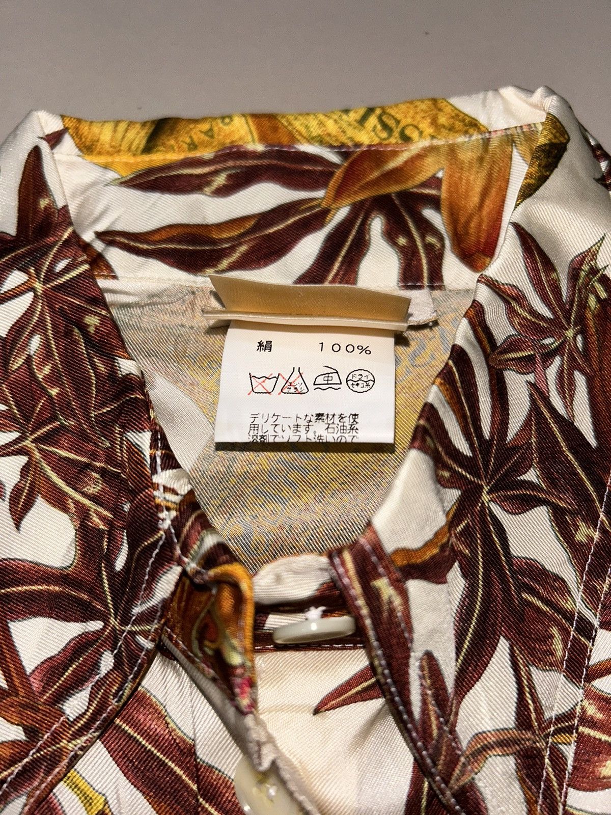 Hermes Hermes "Passiflores" Silk Blouse Size S / US 4 / IT 40 - 11 Thumbnail