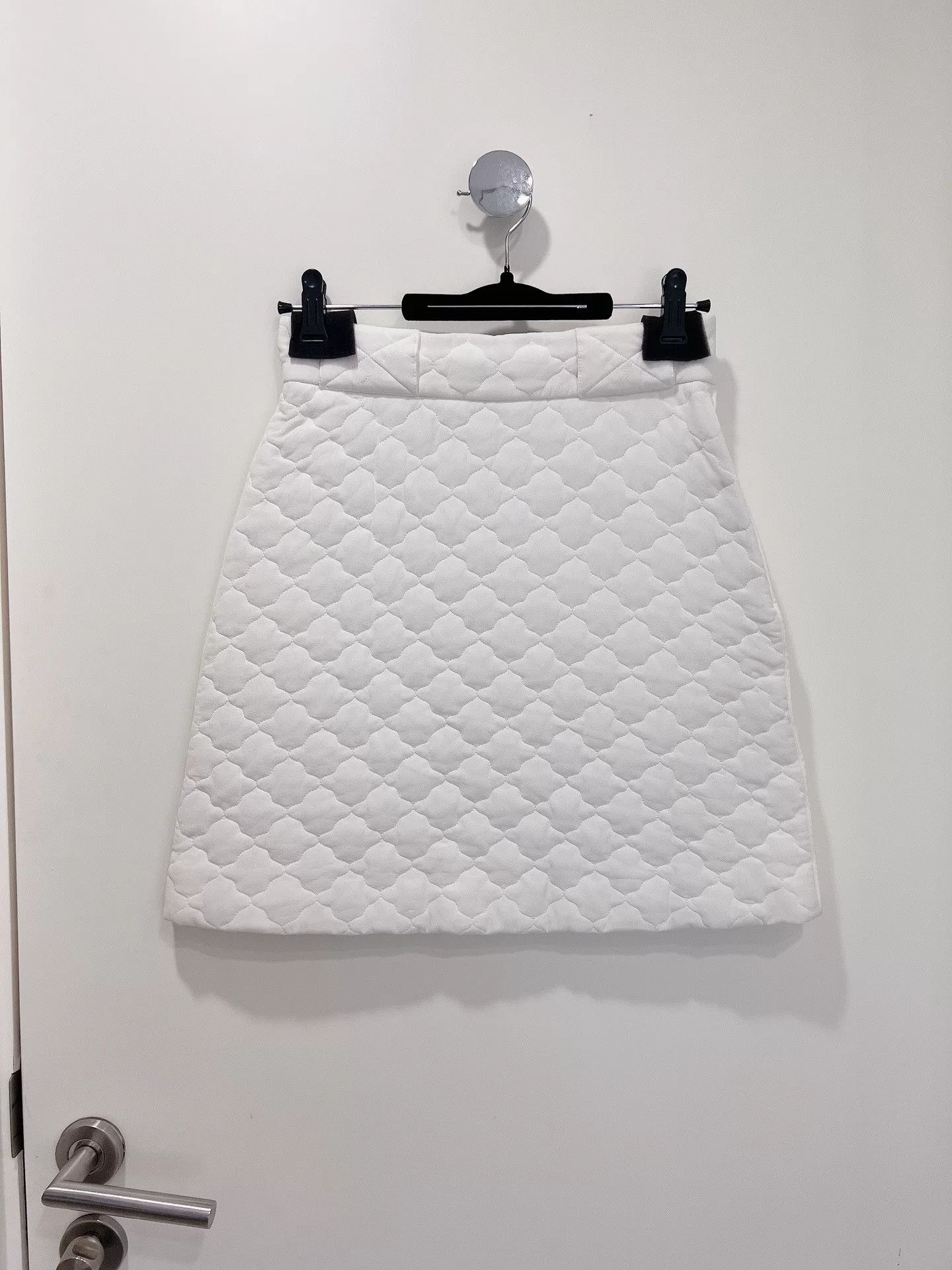 Fendi FENDI Quilted Silk Mini Skirt Size US 38 / EU 54 - 1 Thumbnail