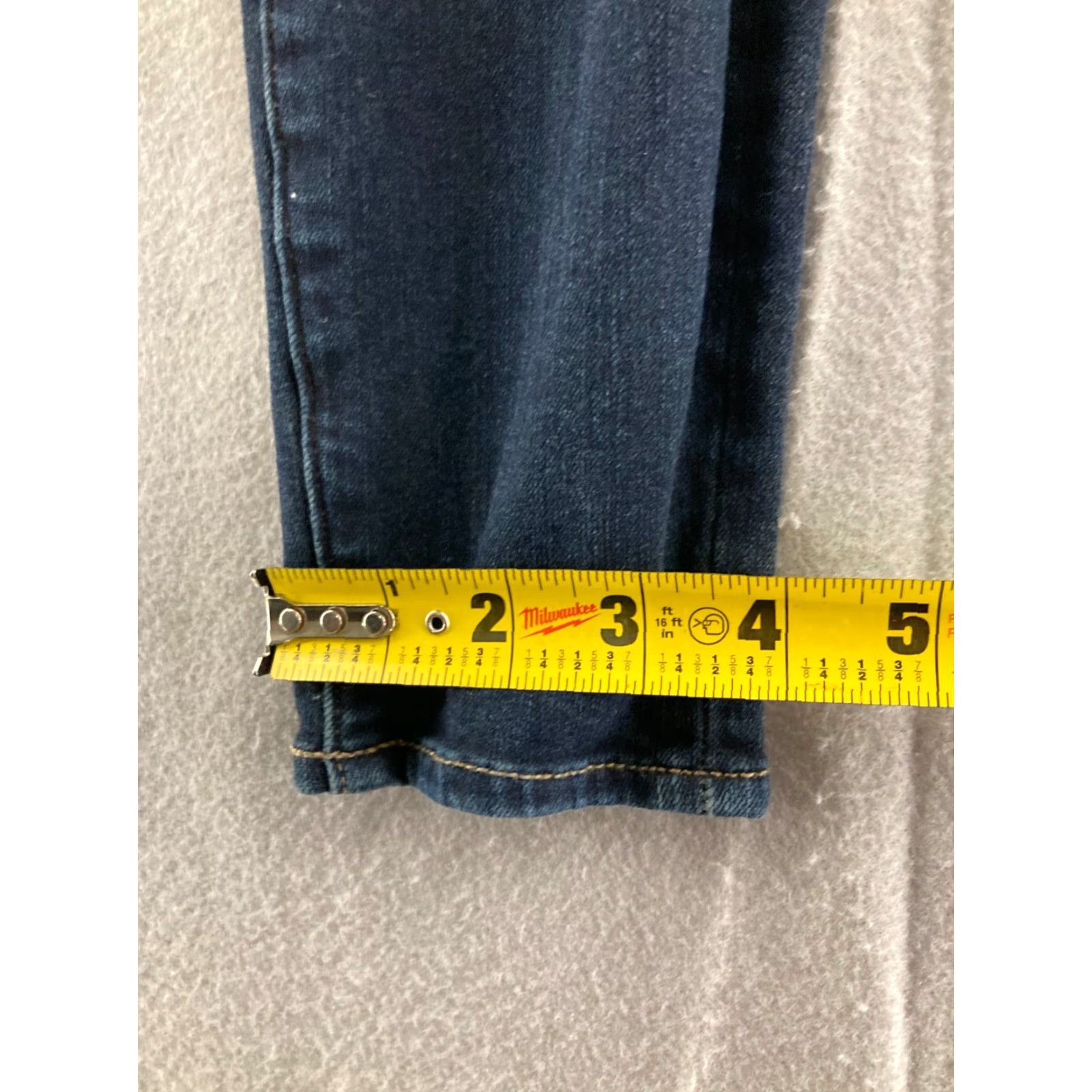 American Eagle Outfitters American Eagle Outfitters Jeans Jegging Womens 4 Regular Blue Cotton Blend Stretch Denim Reported Size 4 Adult Womens Jeans Jegging Size 27" / US 4 / IT 40 - 6 Thumbnail