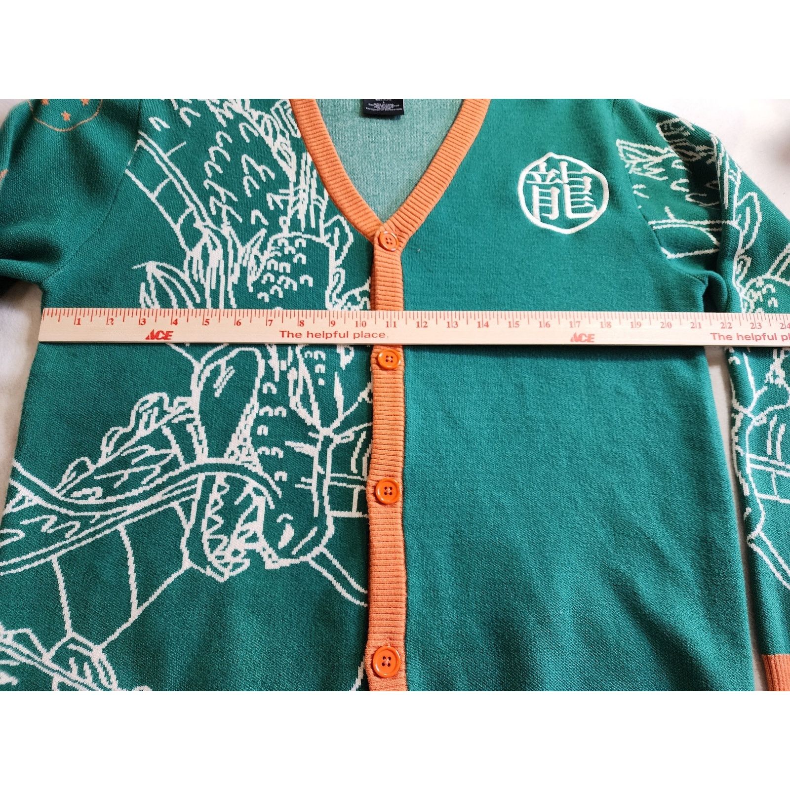 Other BoxLunch Dragon Ball Z Shenron Cardigan Sweater L Green NWOT Size US L / EU 52-54 / 3 - 7 Thumbnail