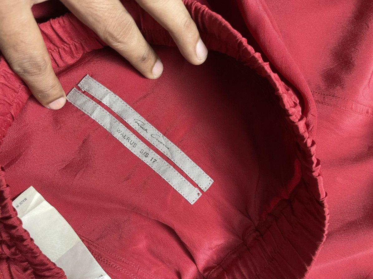 Rick Owens S/S 17 RICK OWENS WALRUS NYLON PANT RARE COLOUR Size US 30 / EU 46 - 11 Thumbnail