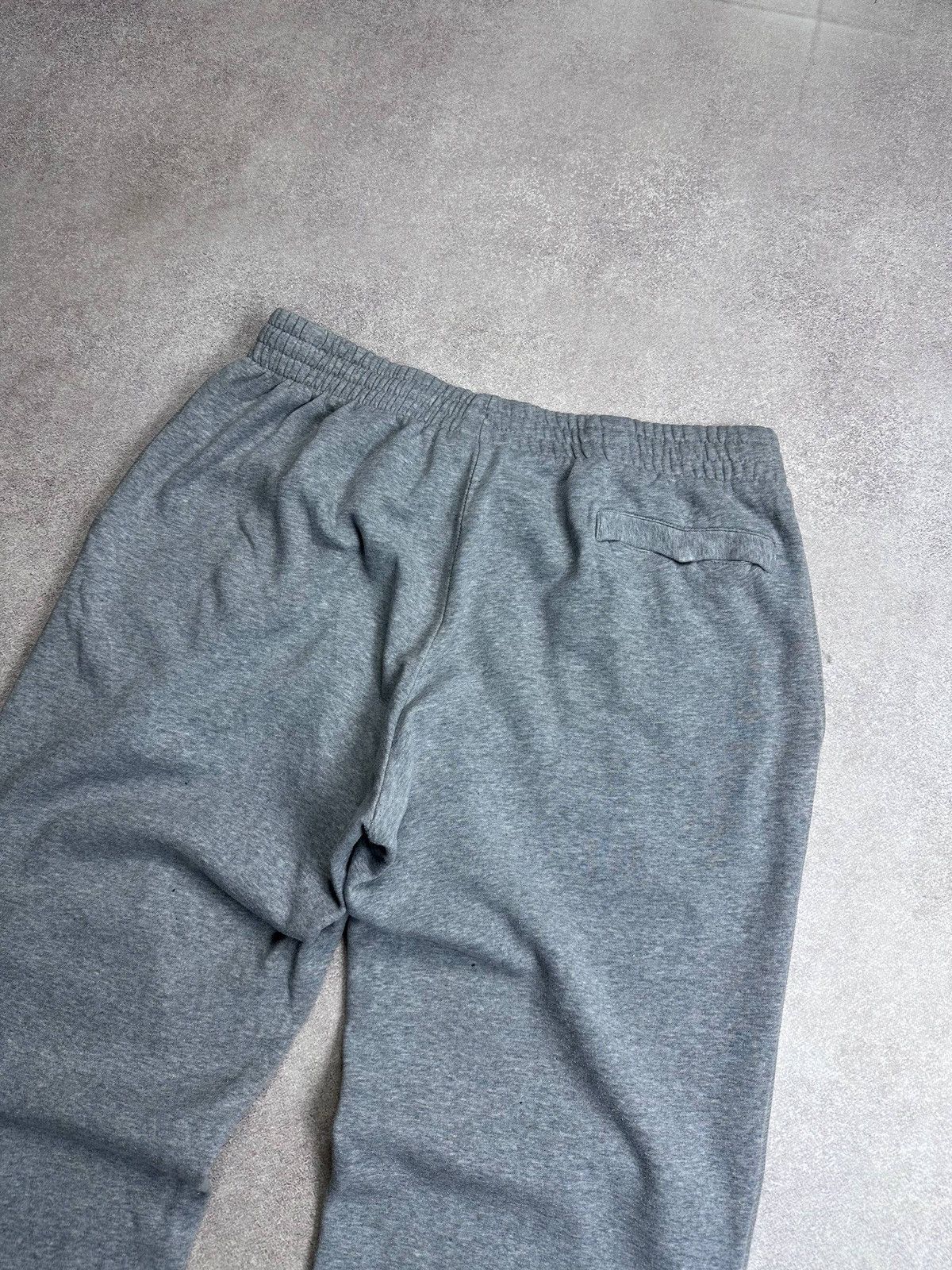 Nike Vintage Nike Swoosh Baggy Y2K Sweatpants Track Pants XL Rare Size US 36 / EU 52 - 4 Thumbnail