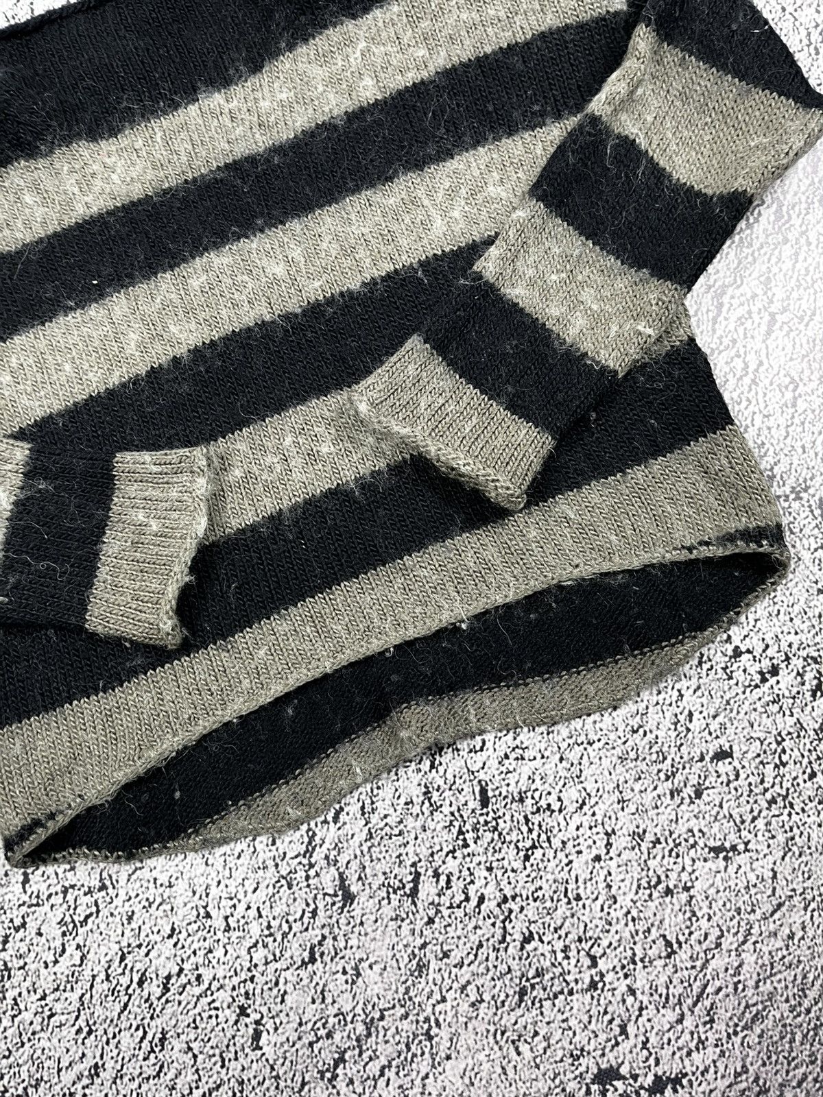 Vintage Vintage Y2K Cropped Striped Alpaca Wool Turtleneck Sweater M Size M / US 6-8 / IT 42-44 - 3 Thumbnail