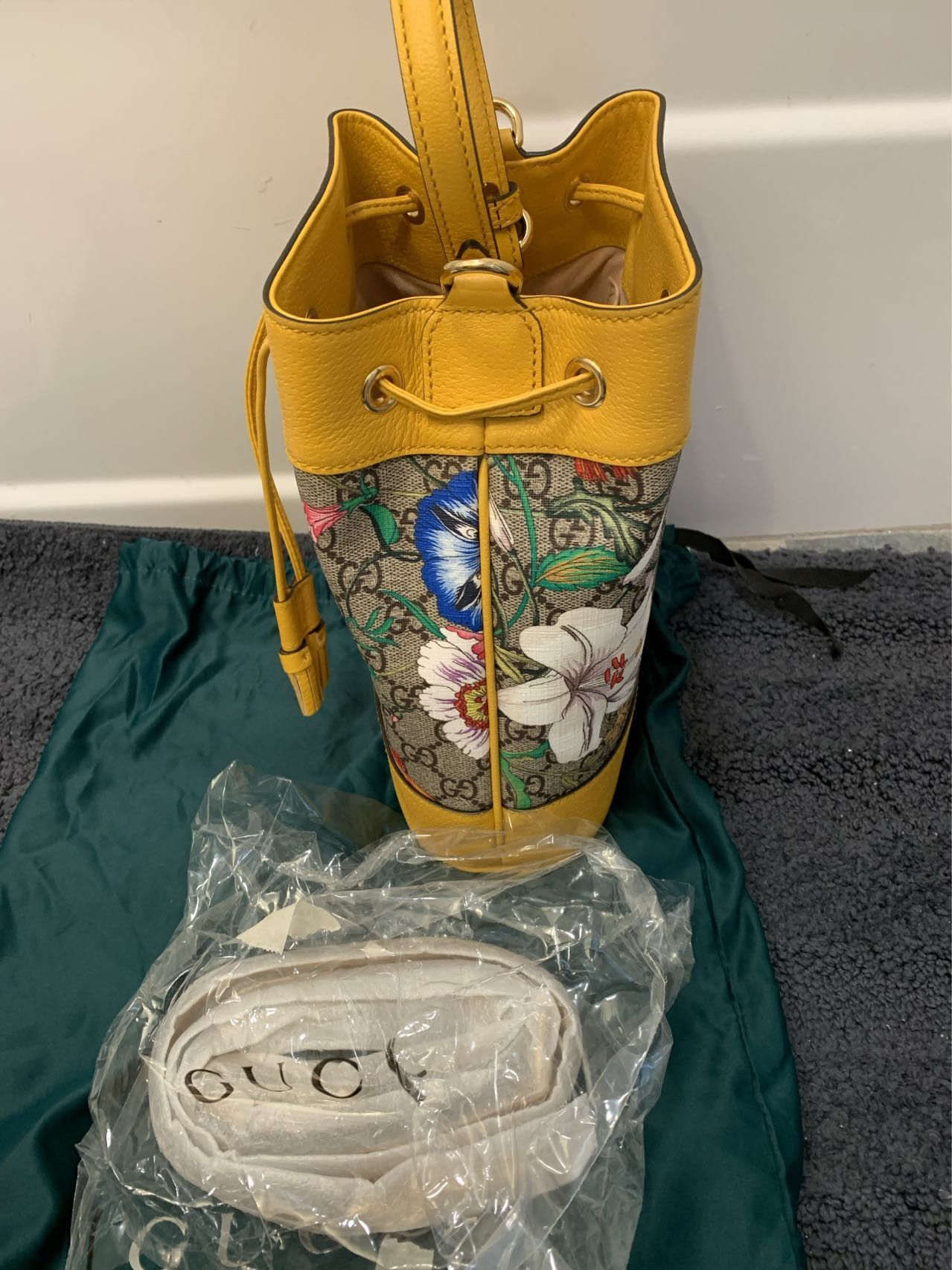 Gucci Gucci Ophidia Flora Small GG Canvas Bucket Bag Size ONE SIZE - 7 Thumbnail