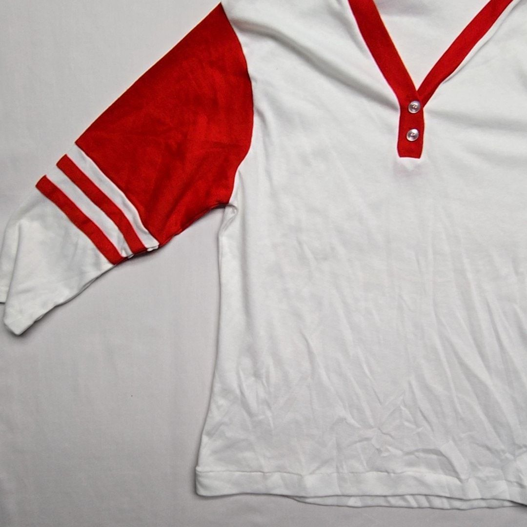 Vintage Vintage Le Riche Blank Henley Shirt Red White Striped L Tee Size L / US 10 / IT 46 - 3 Thumbnail