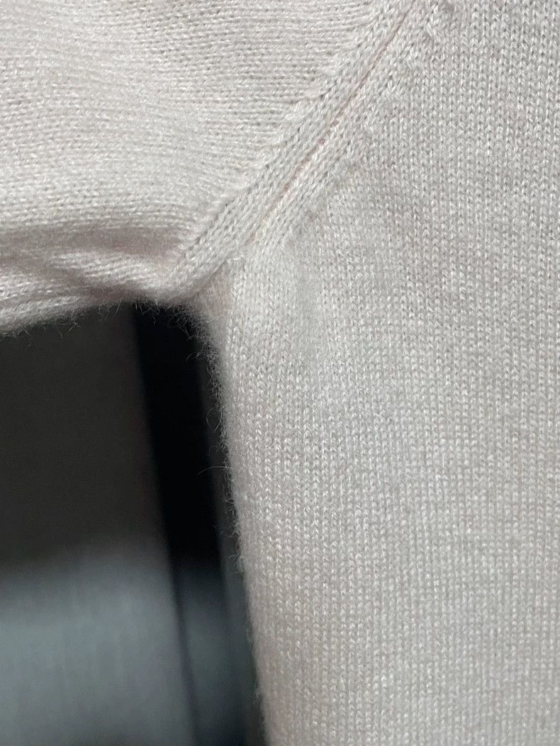 Loro Piana LORO PIANA V-neck cashmere sweater Size S / US 4 / IT 40 - 2 Thumbnail
