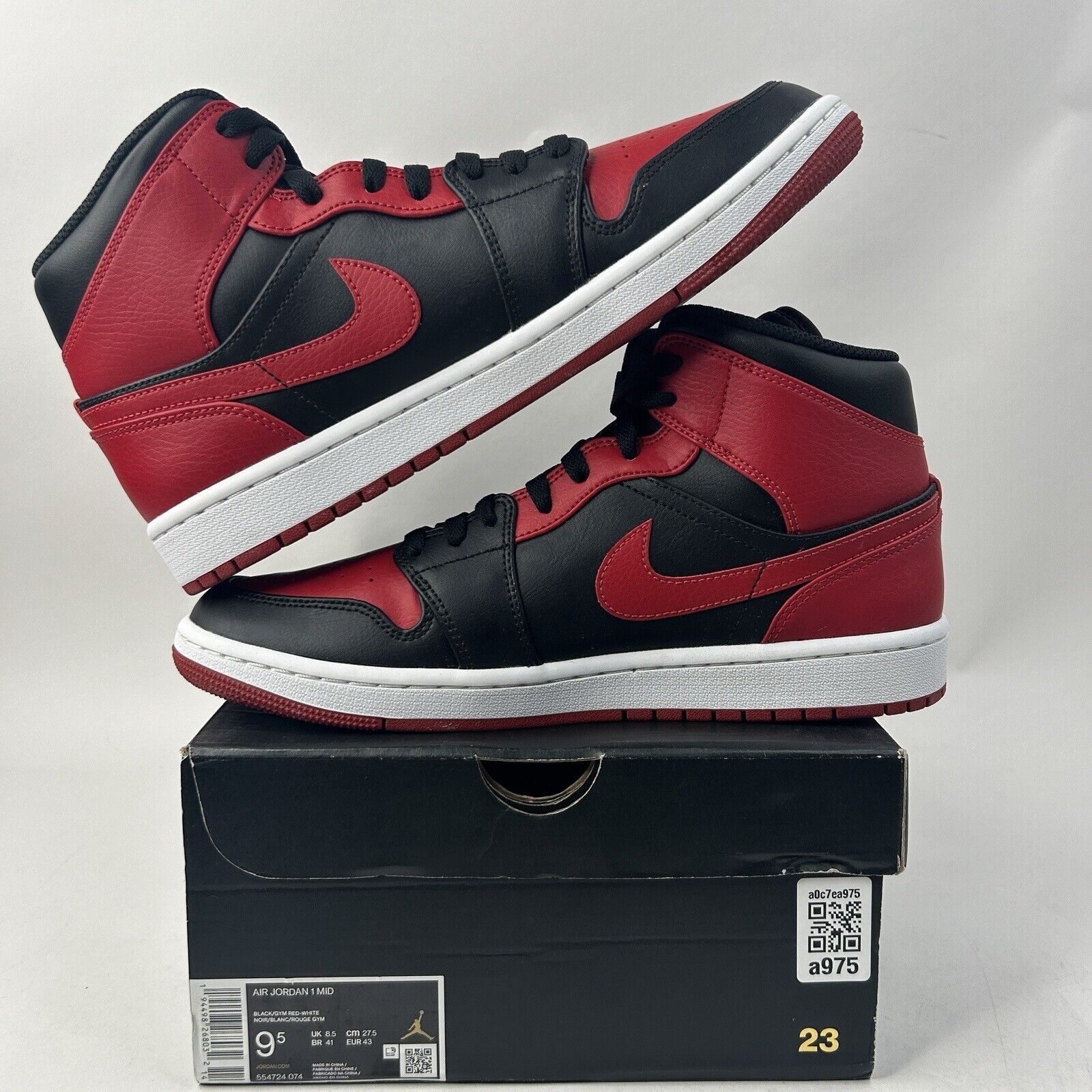Nike Nike Air Jordan 1 Mid Retro “Banned/Bred” 2024 Size US 9.5 / EU 42-43 - 3 Thumbnail