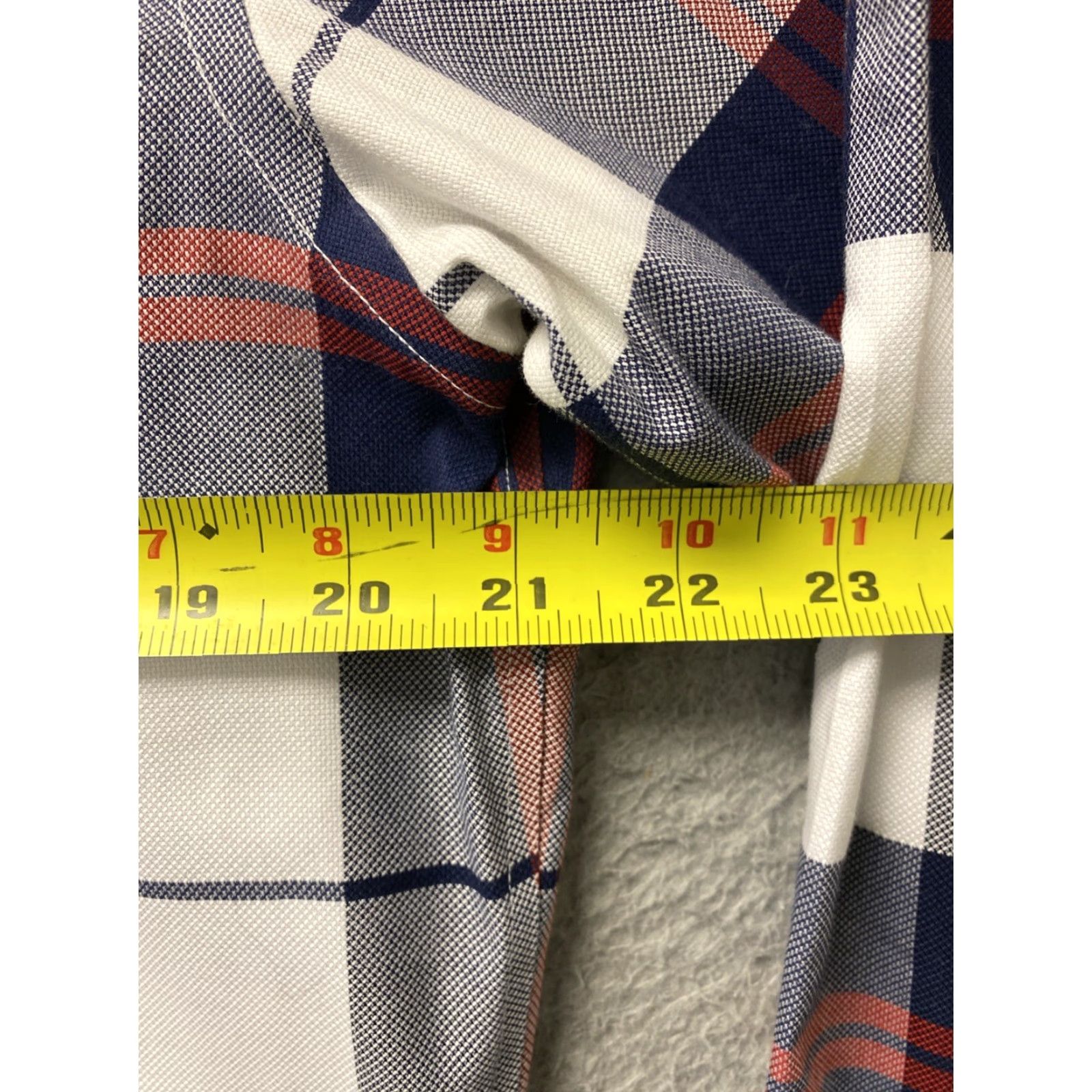 Banana Republic VINTAGE Banana Republic Men's Shirt Long Sleeve Collared Plaid Cotton Casual Workwear 89-62 Size US L / EU 52-54 / 3 - 6 Thumbnail
