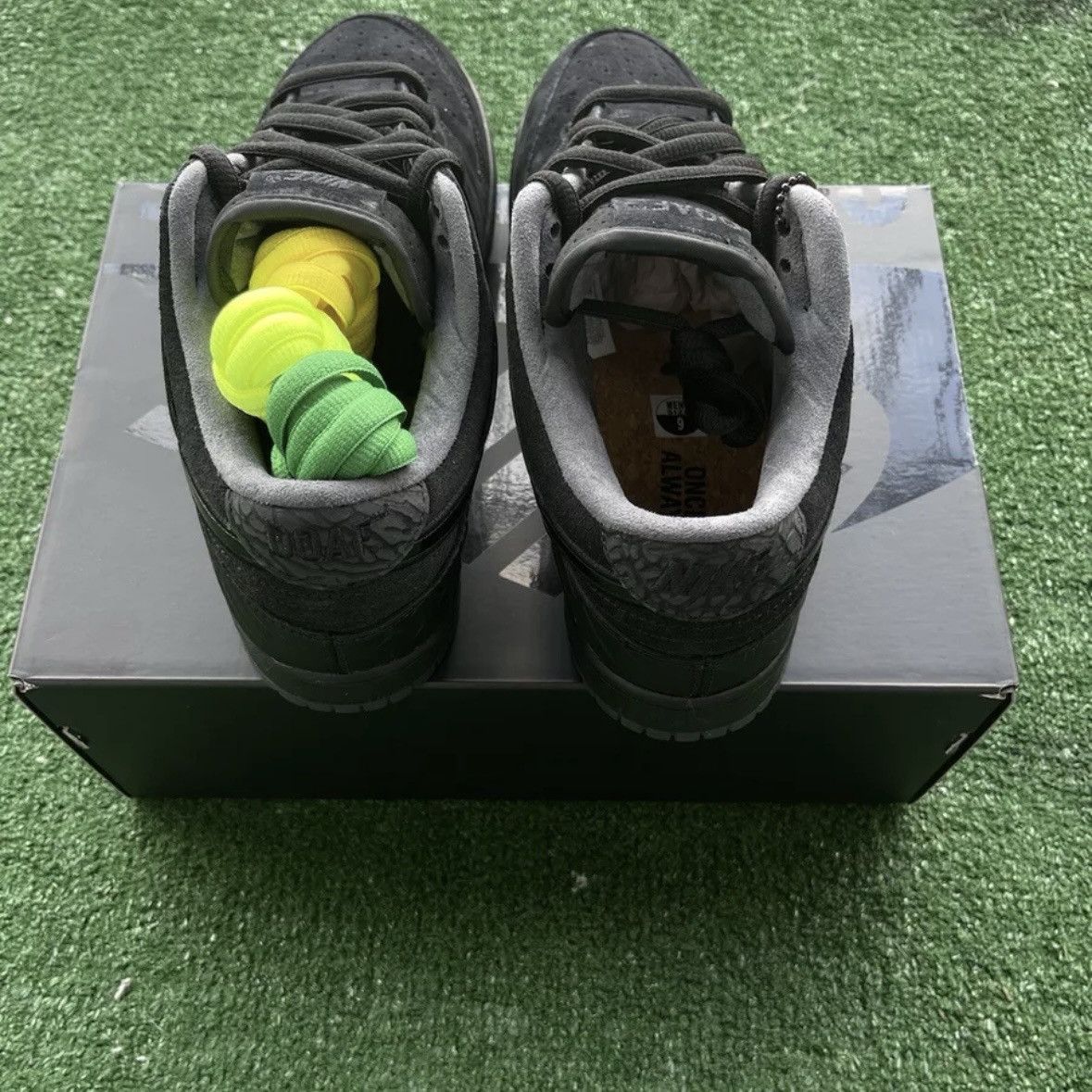 Nike Dunk Low What the Duck Black University of Oregon Alternate Size US 10 / EU 43 - 5 Thumbnail