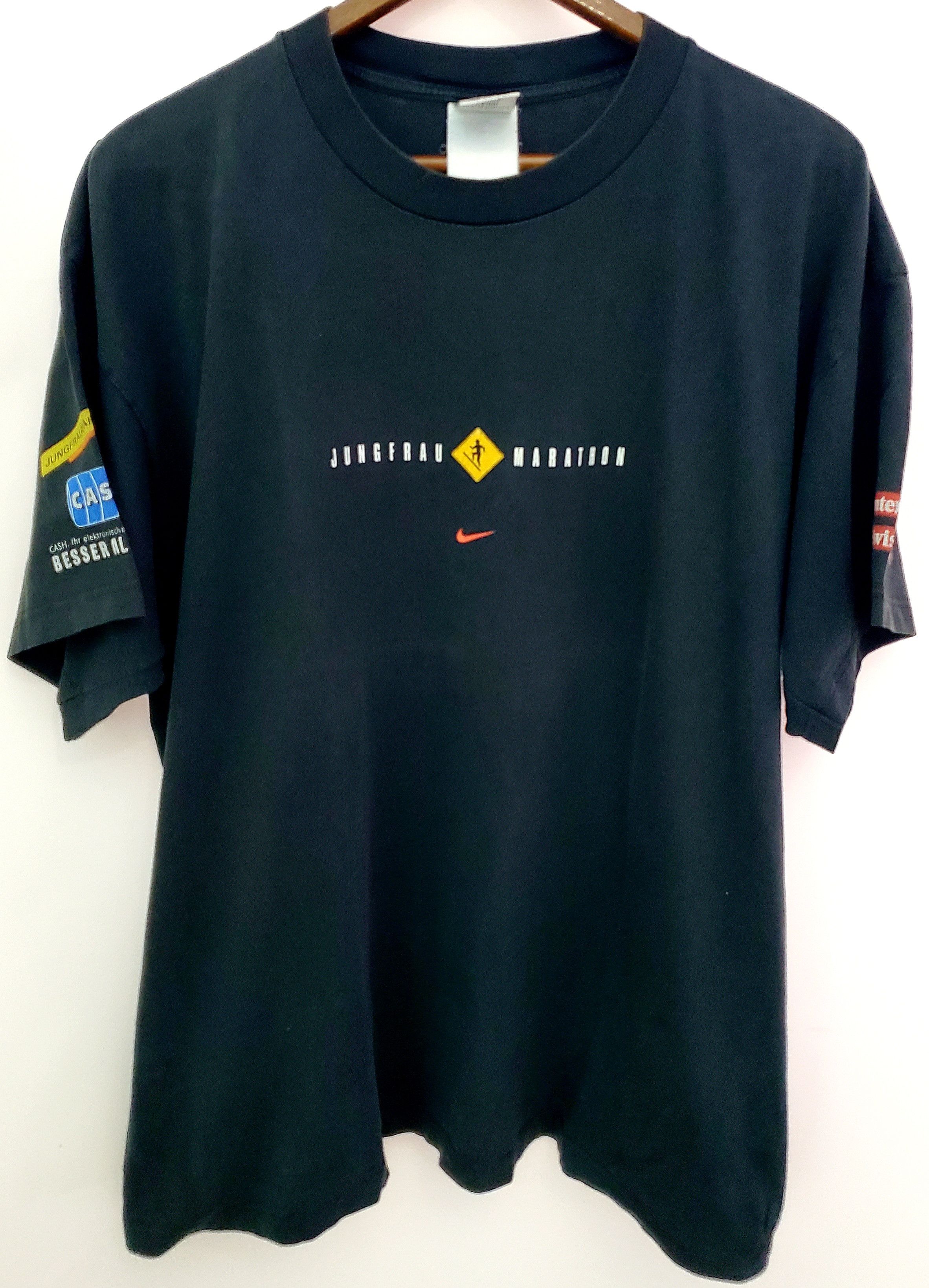 Nike × Vintage Nike Vintage 90s Rare T-Shirt Jungfrau Marathon size Xl Size US XL / EU 56 / 4 - 2 Thumbnail