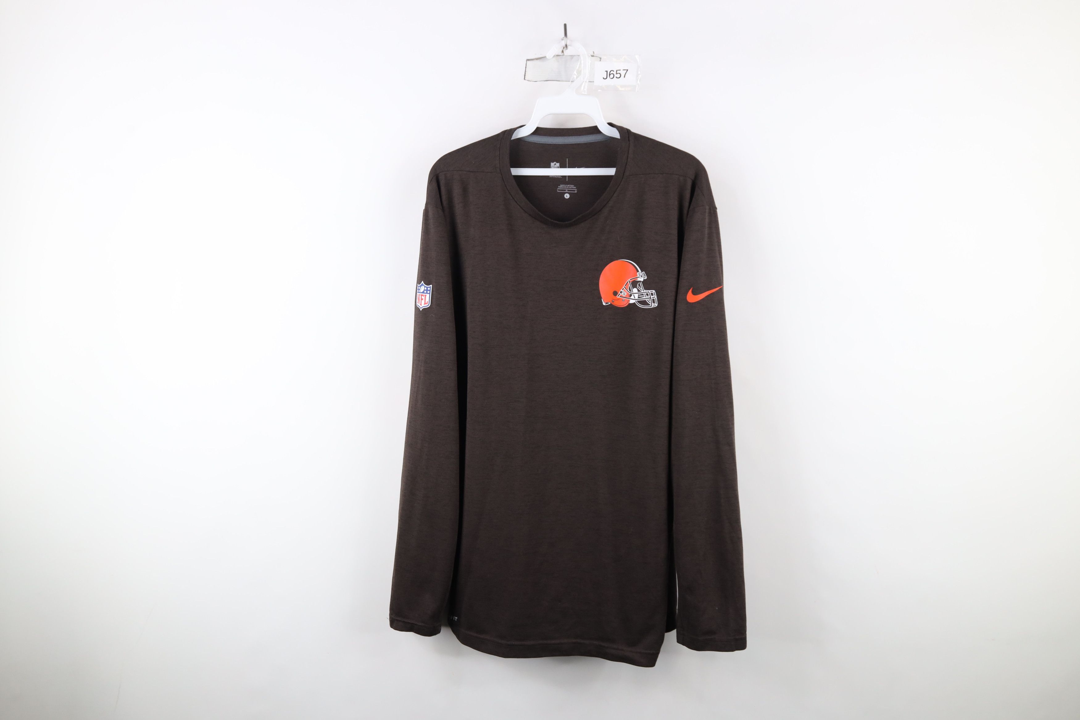 Nike × Vintage Nike On Field Browns Football Long Sleeve T-Shirt Brown Size US L / EU 52-54 / 3 - 1 Thumbnail