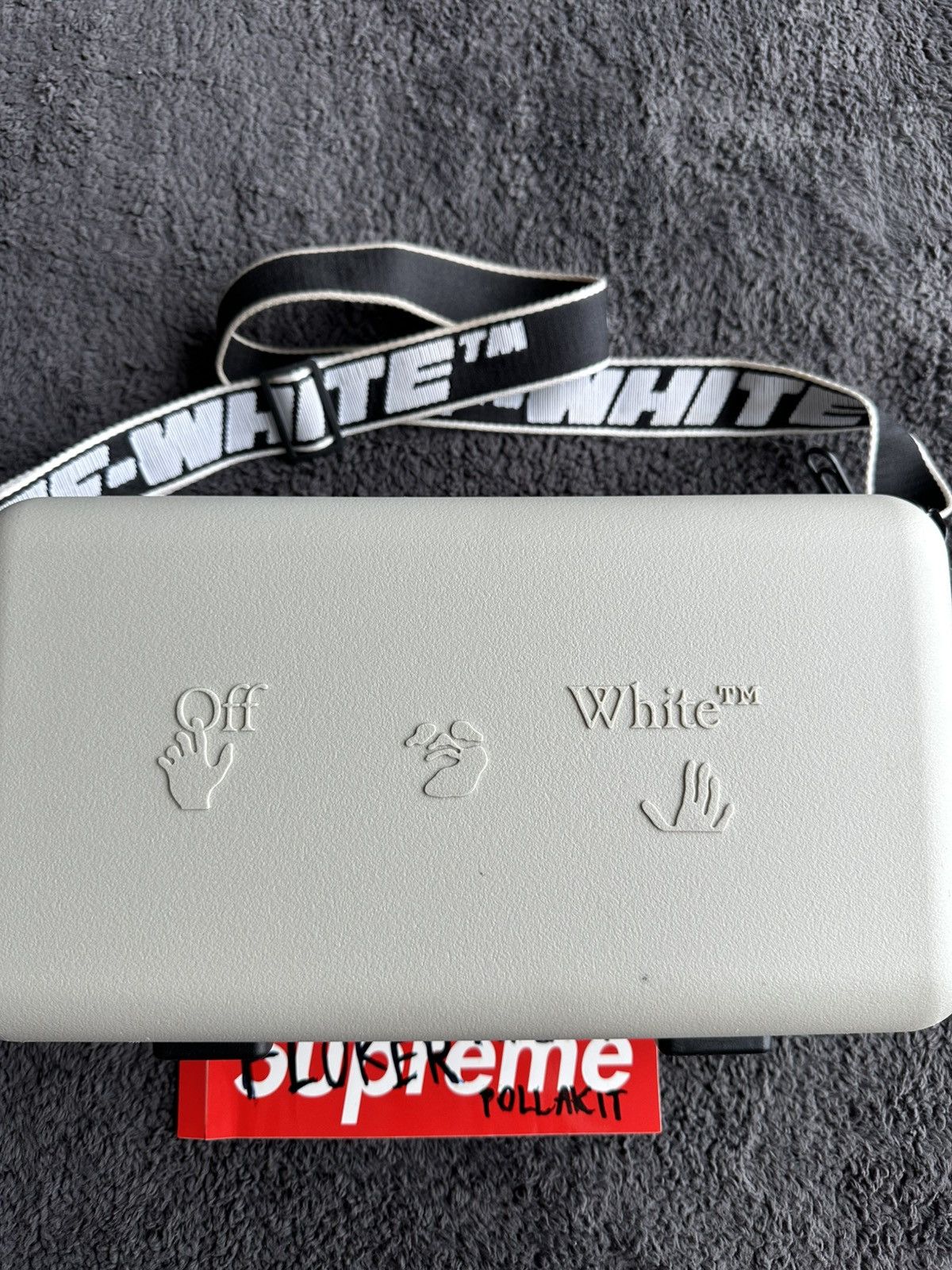 Off-White Off-White x Amorepacific "PROTECTION BOX" bag Size ONE SIZE - 4 Thumbnail
