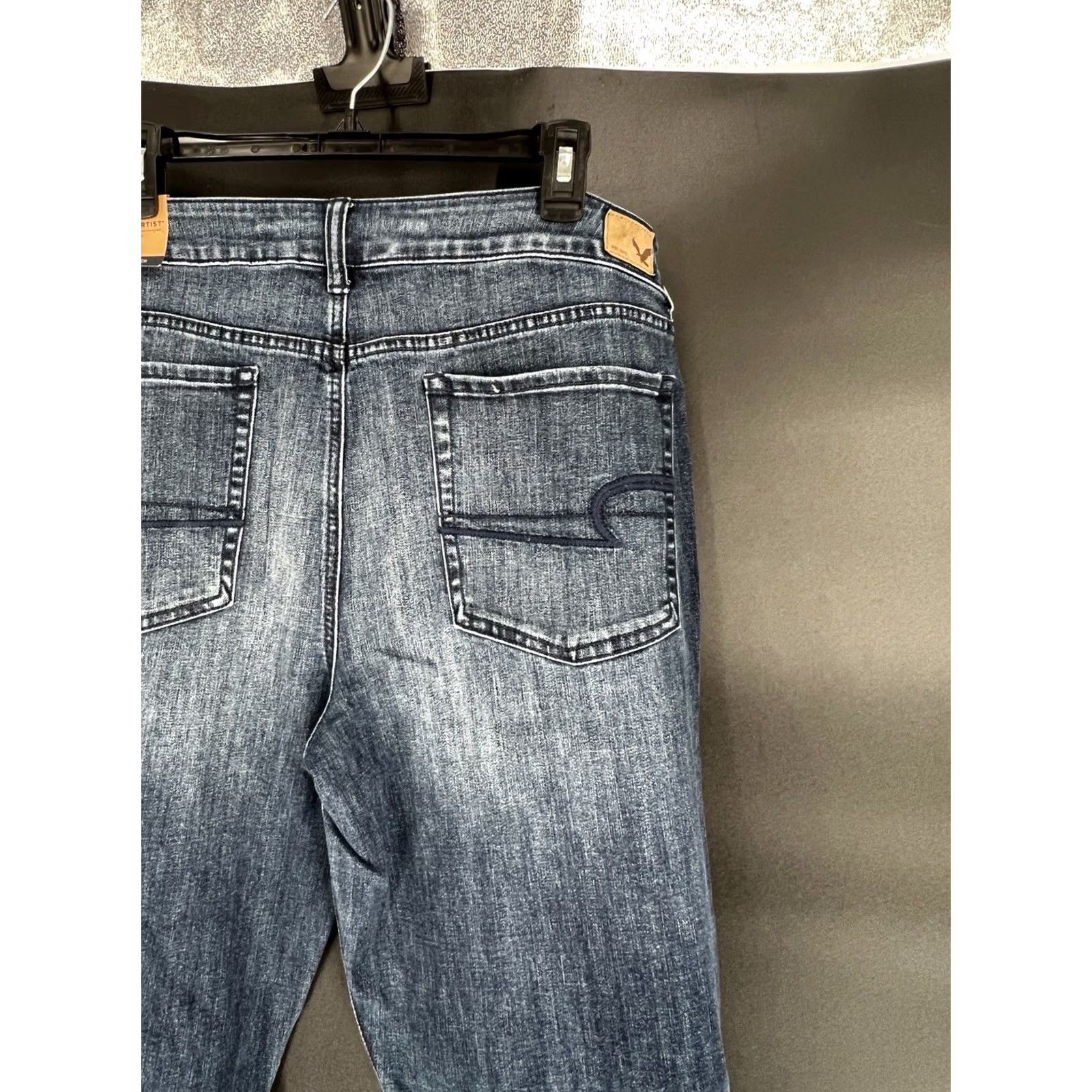 American Eagle Outfitters VINTAGE? No — American Eagle Hi-Rise Boho Artist Flare Jeans Blue 18 Regular Womens Jeans 5-Pocket Retro 70s Boho Stretch Indigo Bright Indigo Size 40" / US 18 - 5 Thumbnail