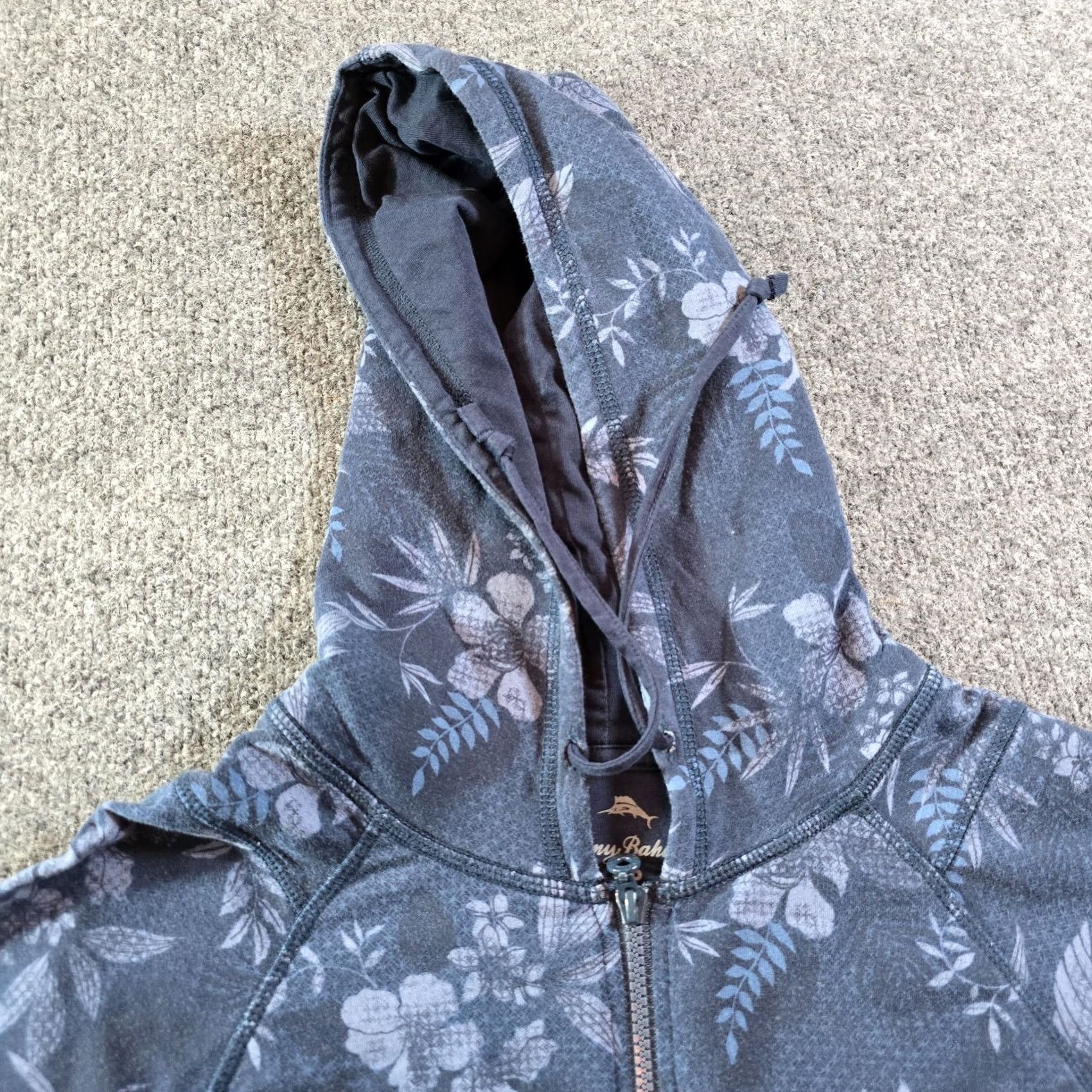 Tommy Bahama Tommy Bahama Hoodie Sweatshirt Womens Small Blue Floral Aloha Full Zip Hooded Zip Embroidered Logo Knit Cotton Blend Jacket Size S / US 4 / IT 40 - 2 Thumbnail
