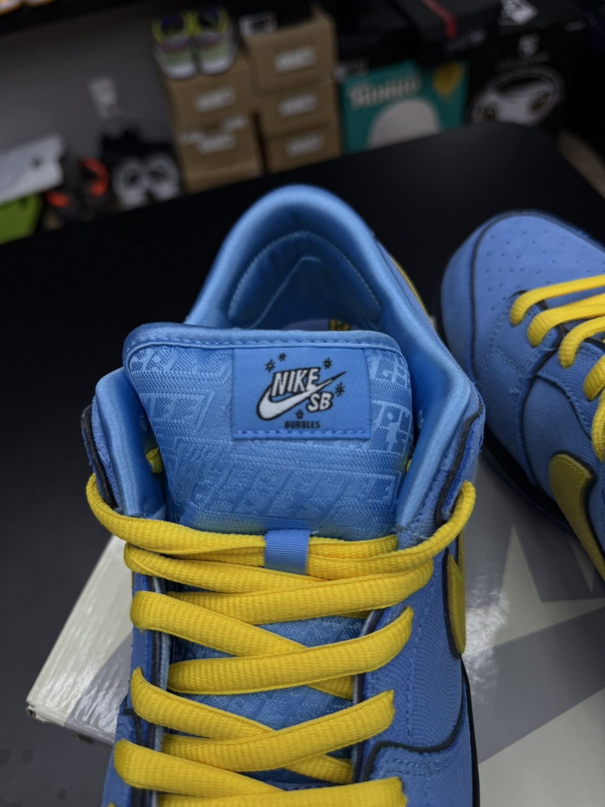 Nike Nike SB Dunk “Powerpuff Girls Bubbles Size 10.5 (FZ8320-400) Size US 10.5 / EU 43-44 - 16 Thumbnail