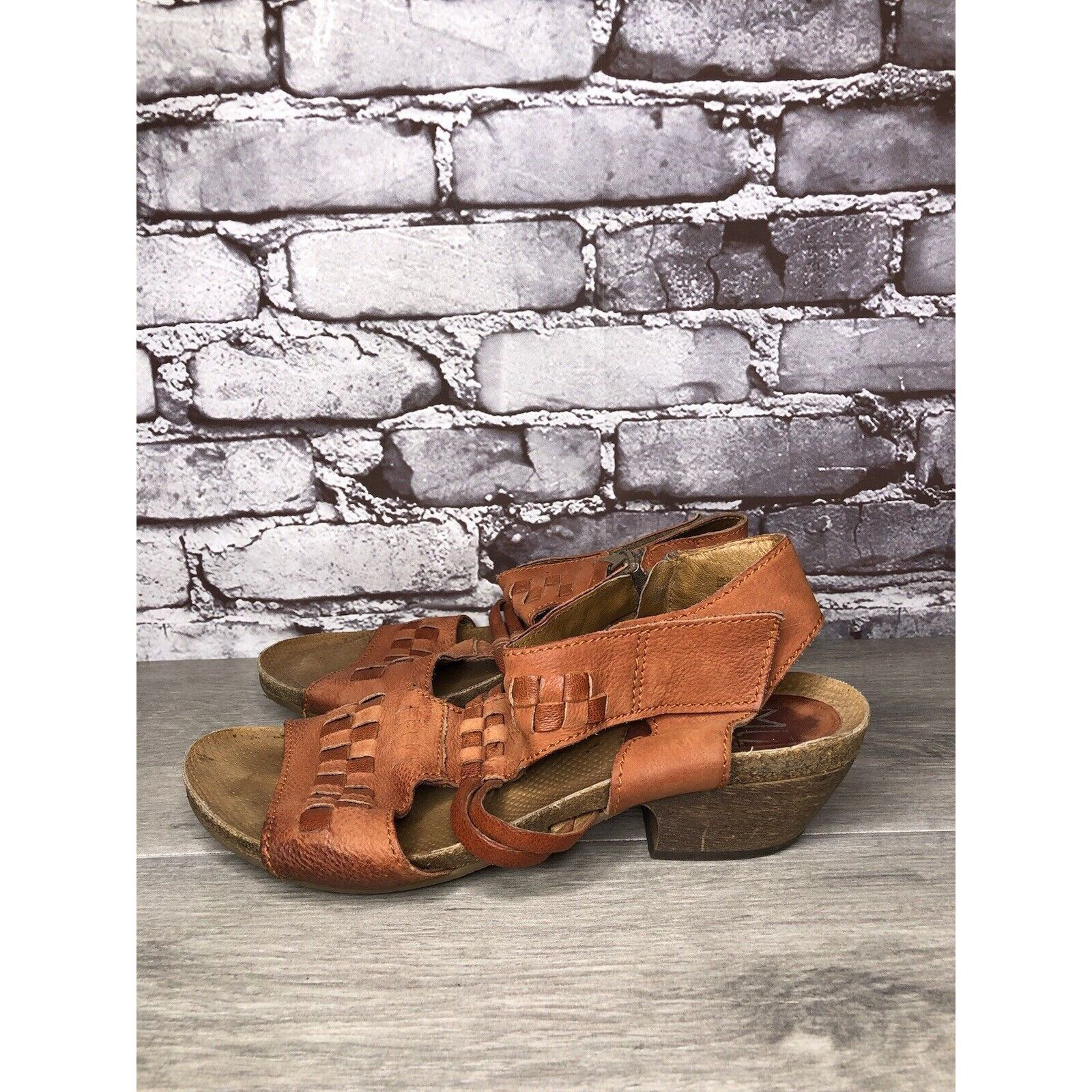 Other Miz Mooz Orange Leather Side Zipper Strap Heeled Sandals Wom Size US 10.5 / IT 40.5 - 22 Thumbnail