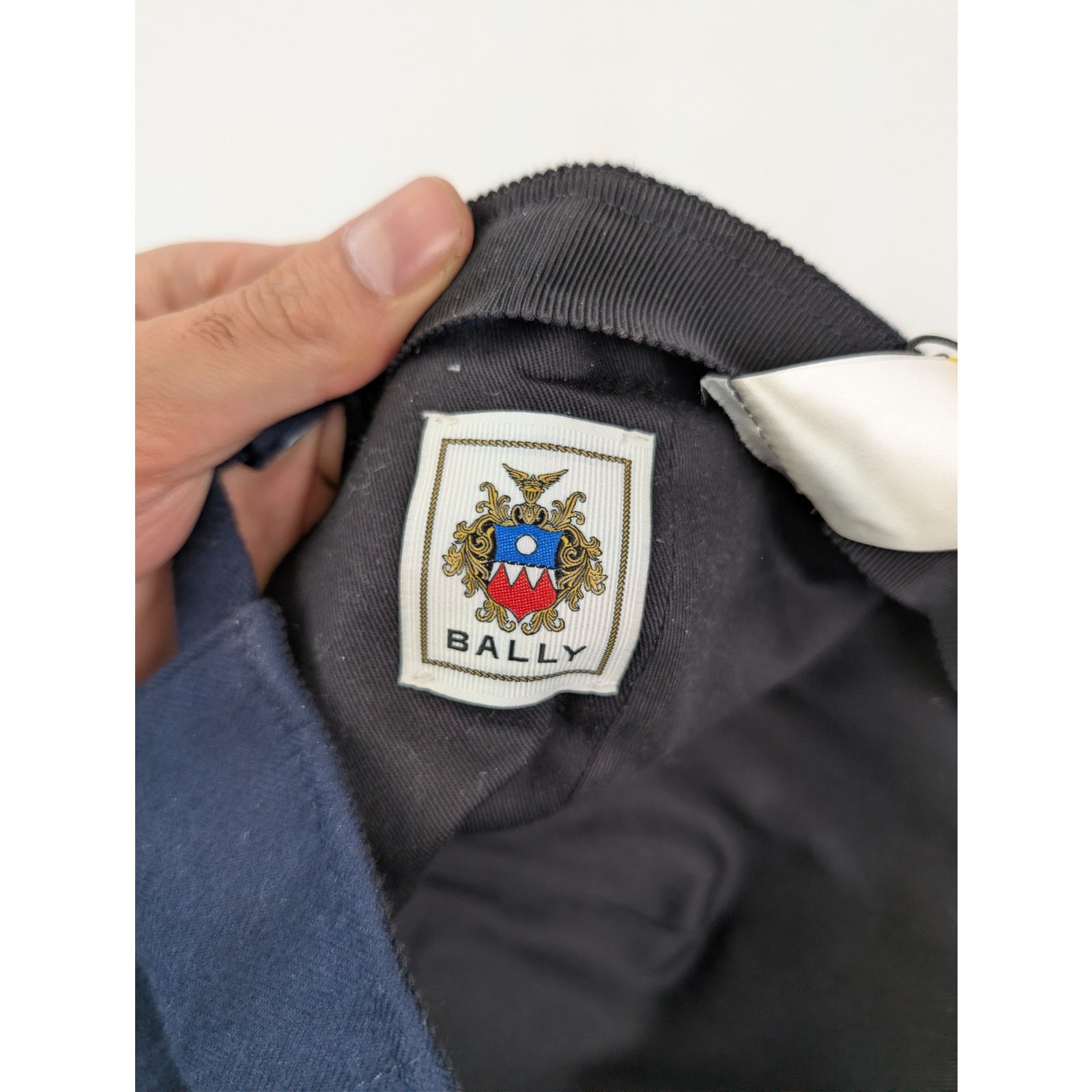 Bally o1rshd1 CC20 Size: 1 / Peacoat Cap / Hat in Navy Blue Size ONE SIZE - 9 Thumbnail