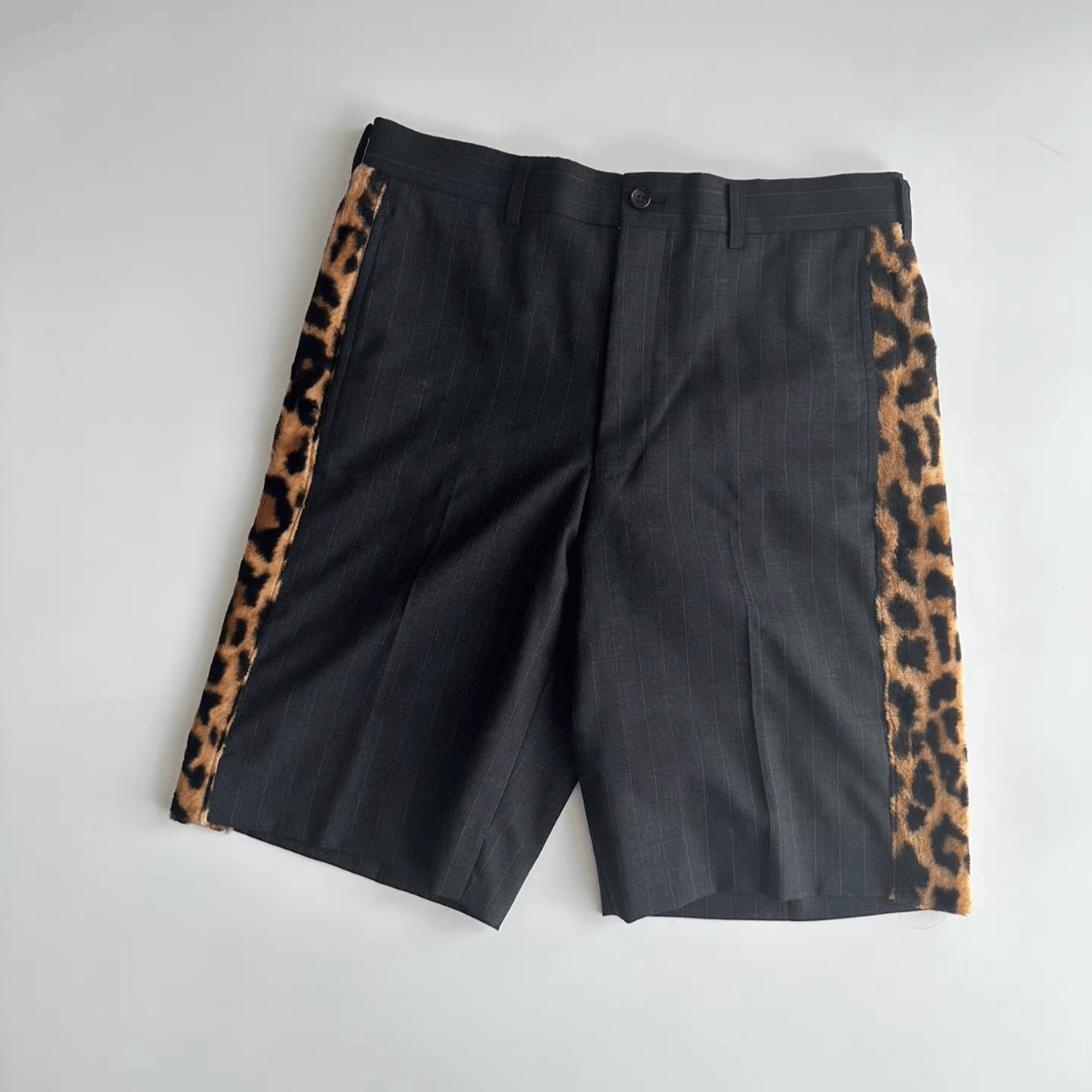 Comme des Garcons Homme Plus Sz S Comme Des Garcons Homme Plus Leopard Side Shirts Size US 30 / EU 46 - 1 Thumbnail