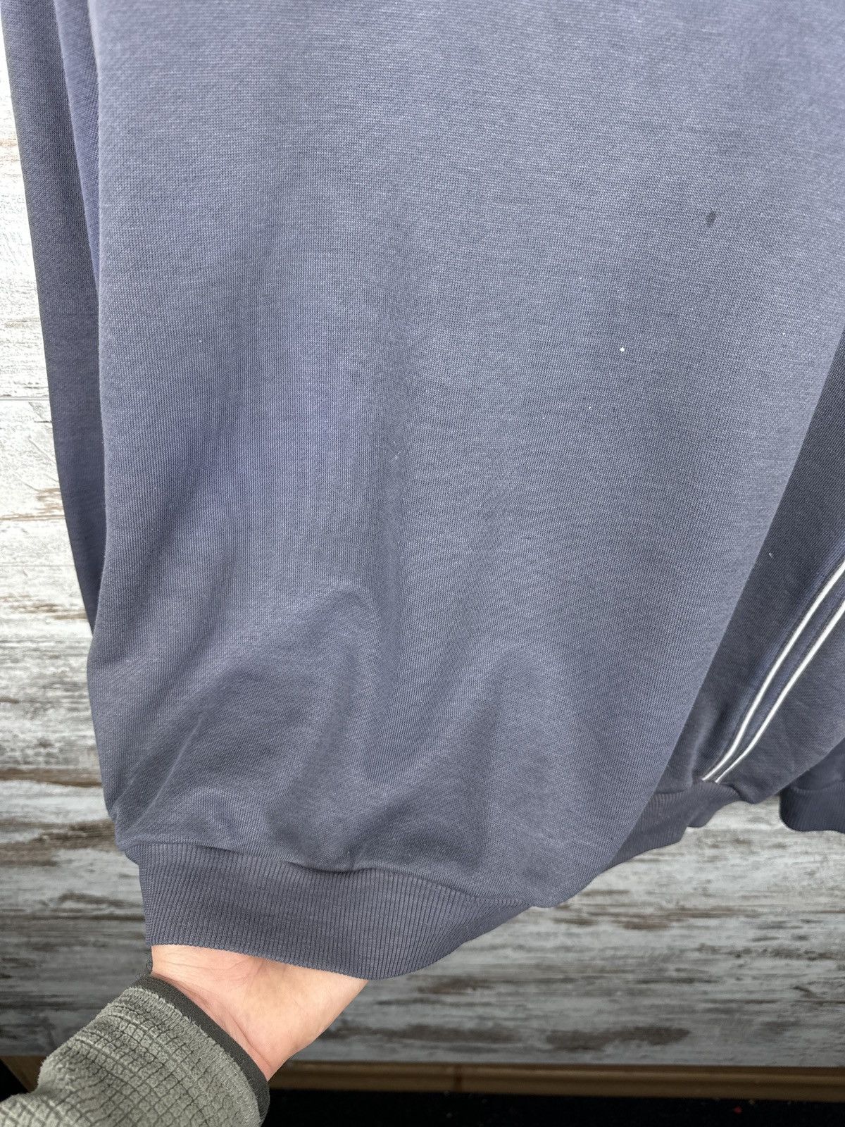 Umbro × Vintage Mens Vintage Umbro distressed sweatshirt big logo y2k rare Size US L / EU 52-54 / 3 - 15 Thumbnail