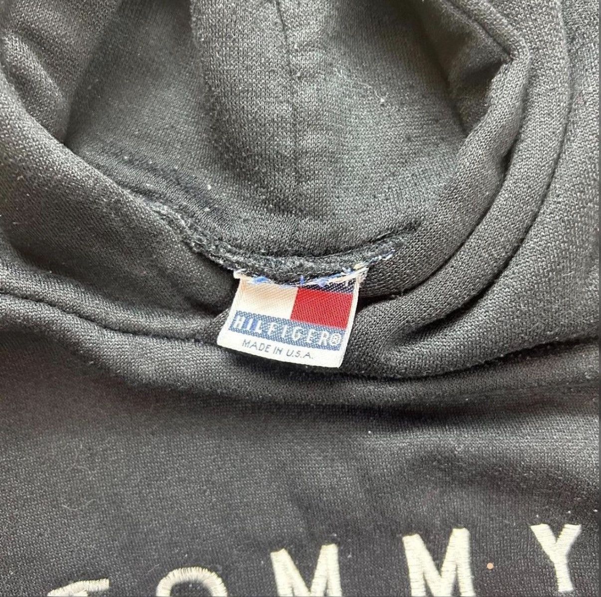 Tommy Hilfiger (RARE) Vintage Tommy Hilfiger Hoodie Size US XL / EU 56 / 4 - 3 Thumbnail