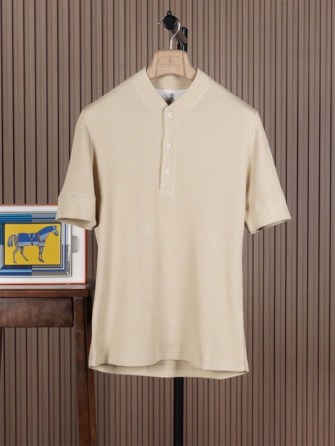 Brunello Cucinelli Brunello Cucinelli Men's Waffle Henley Short Sleeve - dmc Size US M / EU 48-50 / 2 - 1 Thumbnail