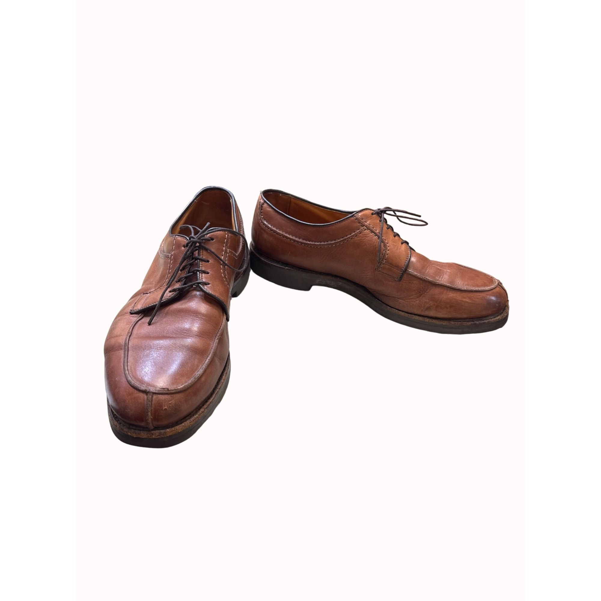 Allen Edmonds Allen Edmonds men’s brown leather dress up laced Oxford shoe Size US 9.5 / EU 42-43 - 3 Thumbnail