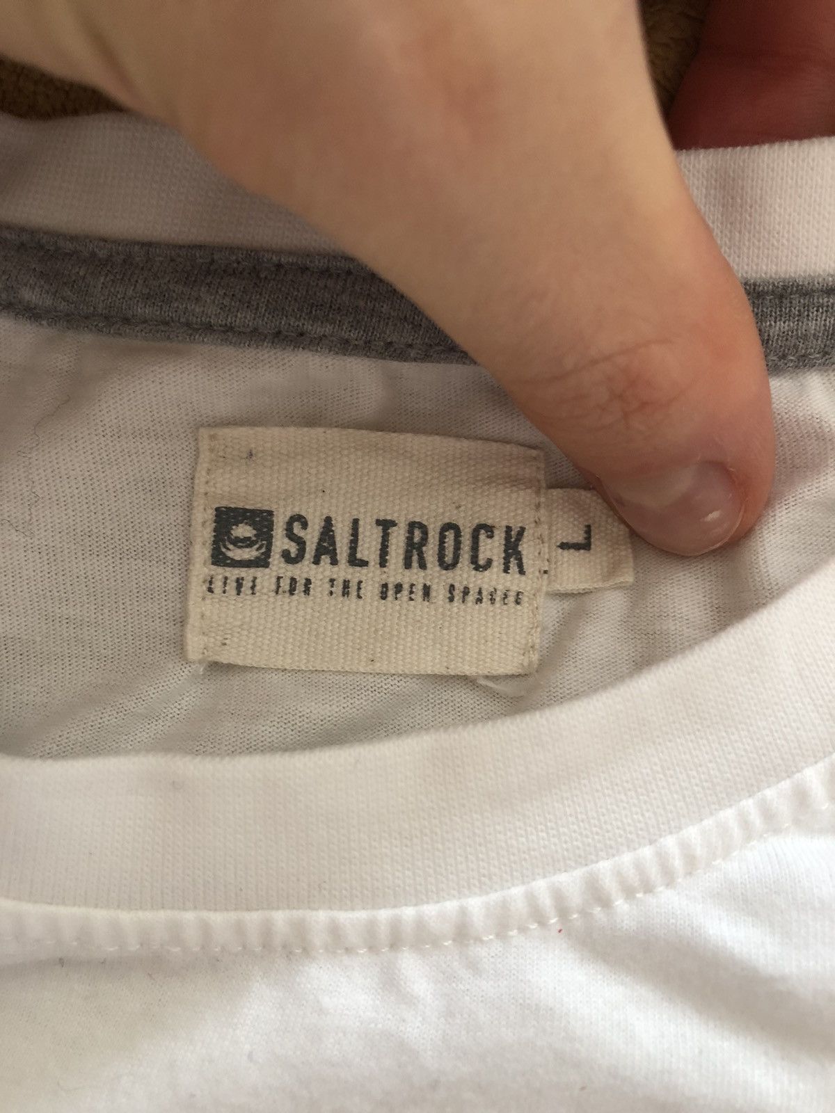 Vintage VINTAGE SALT ROCK DESIGNER LIGHT TEE SHIRT Size US L / EU 52-54 / 3 - 3 Thumbnail