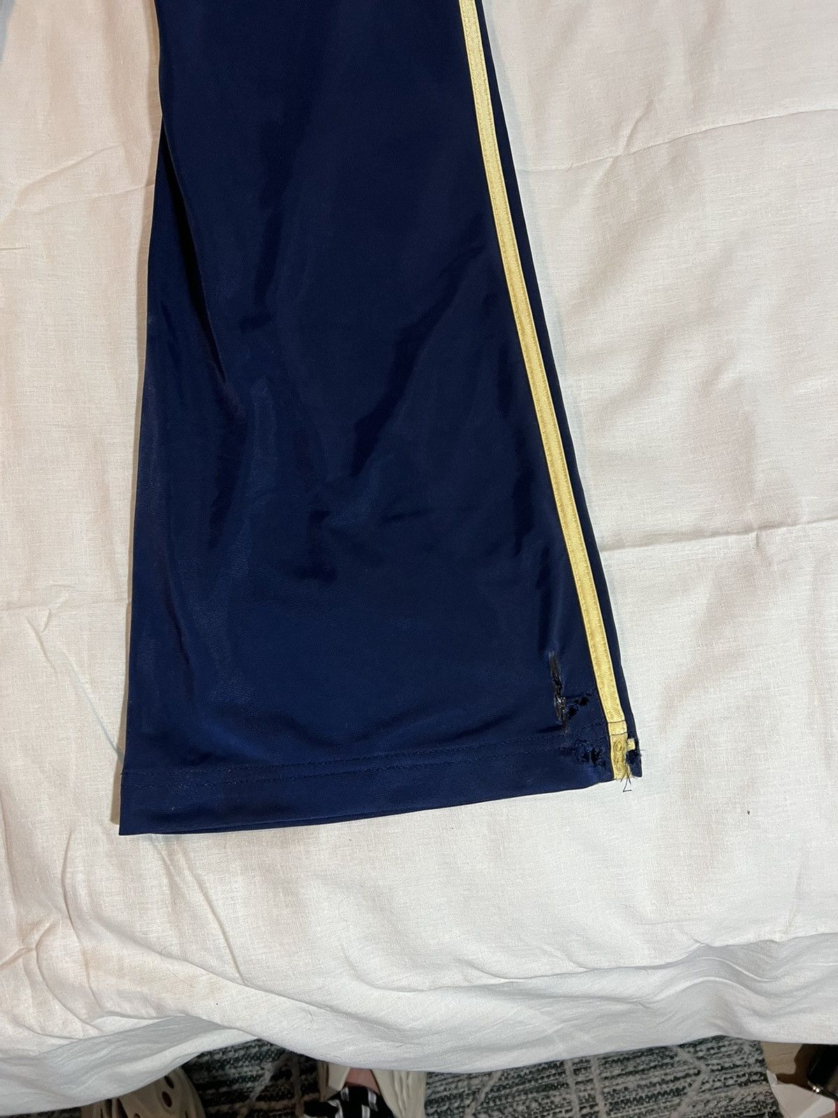 Vintage FLARE 2005 Adidas track pant - rare Size US 32 / EU 48 - 10 Thumbnail