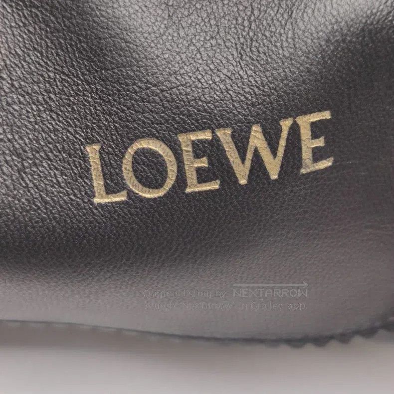 Loewe Loewe Women's sheepskin short-sleeved leather jacket Size XS / US 0-2 / IT 36-38 - 4 Thumbnail