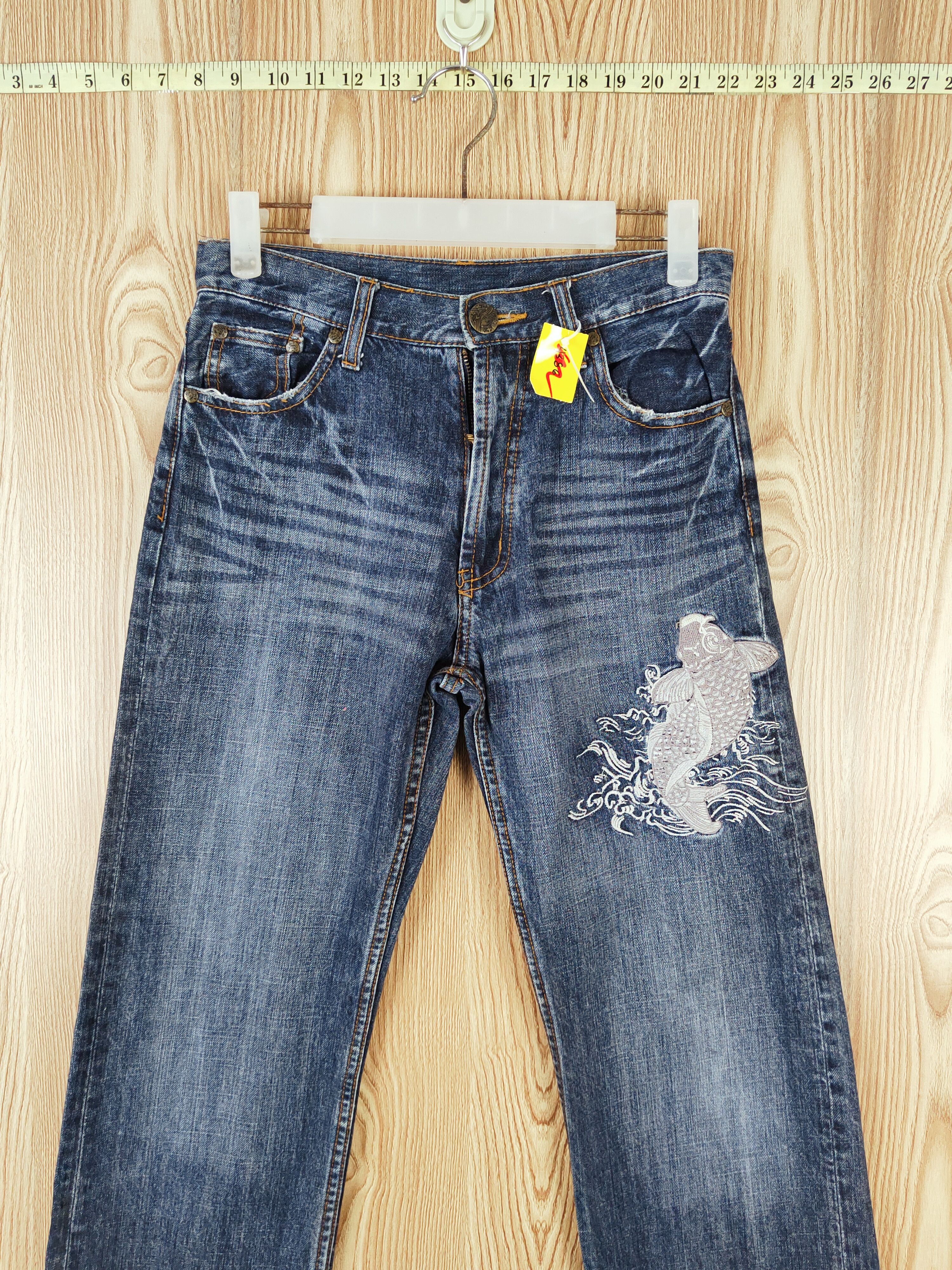 Japanese Brand Japan fish koi X Dragon Embroidered Ripped denim #W341 Size US 28 / EU 44 - 2 Thumbnail