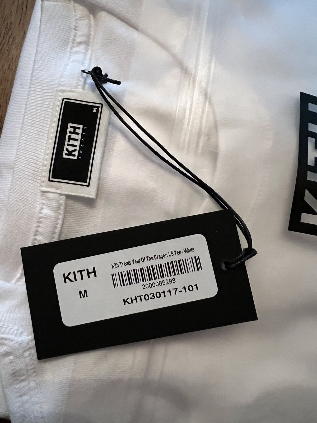 Kith Kith Treats Year of the Dragon Long Sleeve - White Size US M / EU 48-50 / 2 - 6 Thumbnail