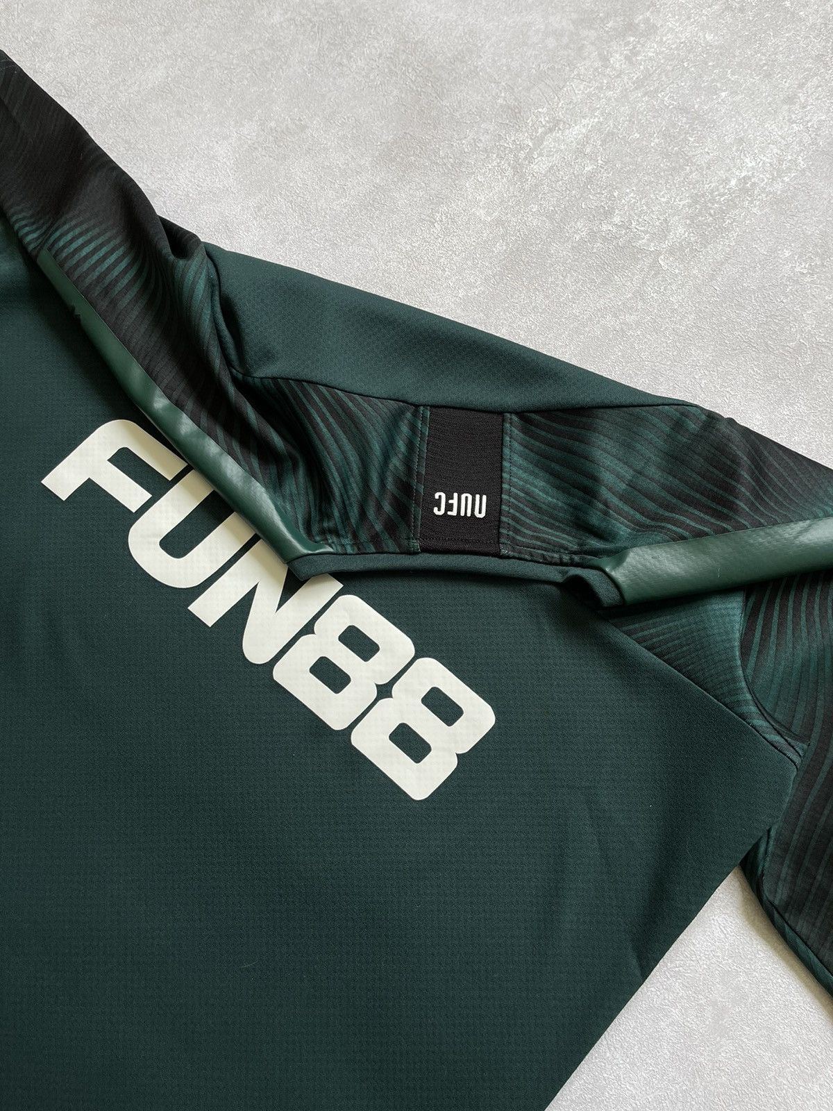 Puma Puma Soccer Jersey T Shirt NewCastle Bloke Style Y2k Style Size US M / EU 48-50 / 2 - 6 Thumbnail