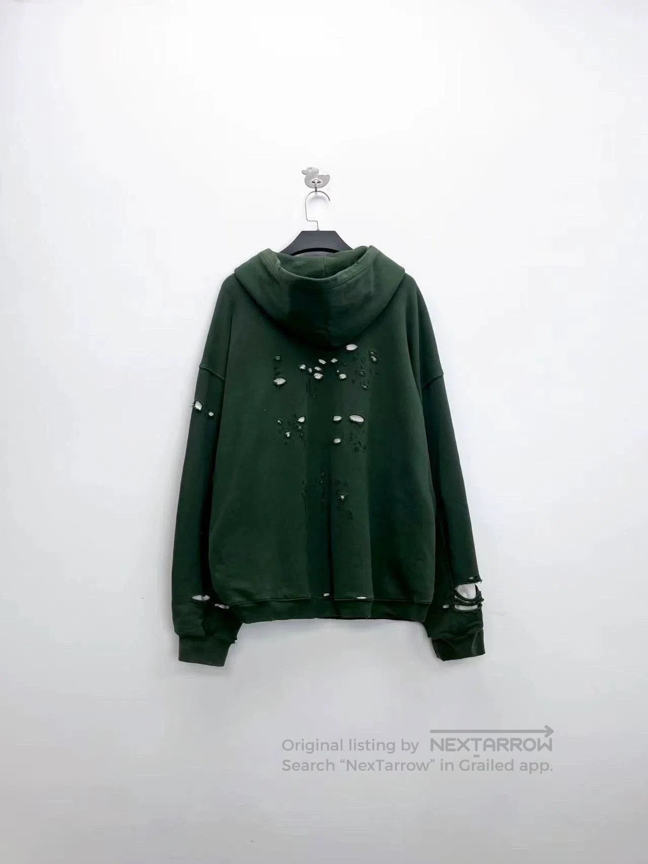 Balenciaga Balenciaga Distressed Logo Hoodie. Size US M / EU 48-50 / 2 - 2 Thumbnail