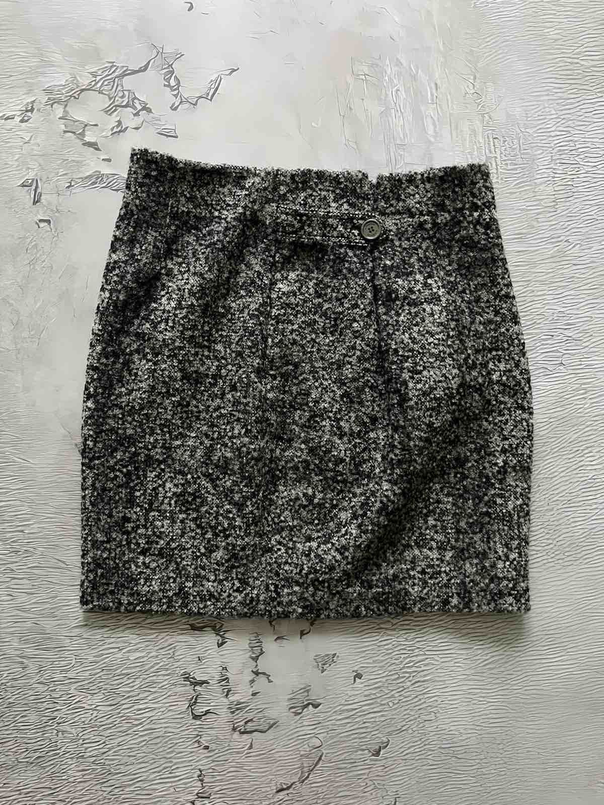 Burberry Burberry London Wool Mini Skirt Gray Women’s Size:8 Size 30" / US 8 / IT 44 - 5 Thumbnail