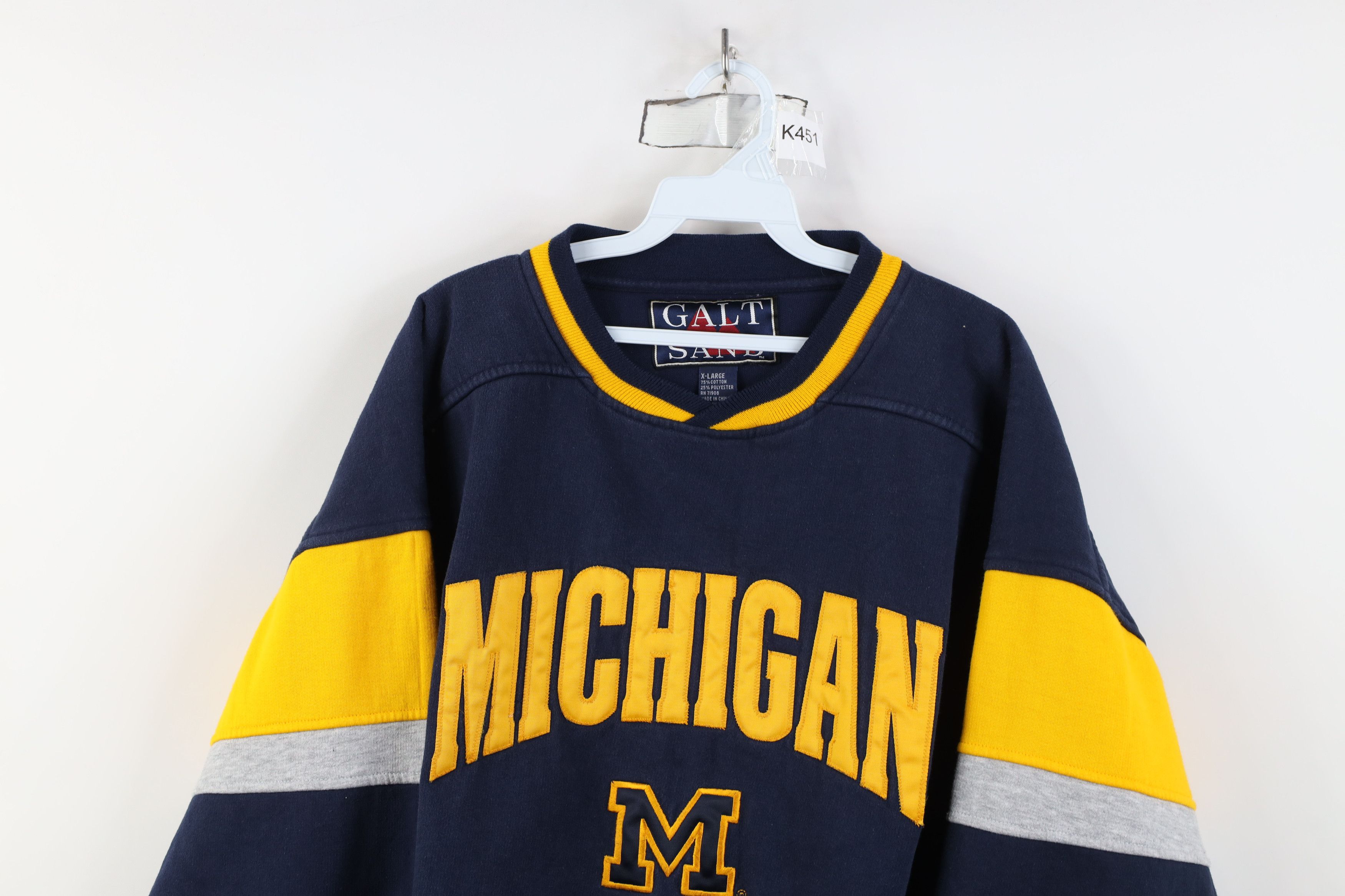Vintage Vintage 90s Spell Out University of Michigan Sweatshirt Blue Size US XL / EU 56 / 4 - 2 Thumbnail