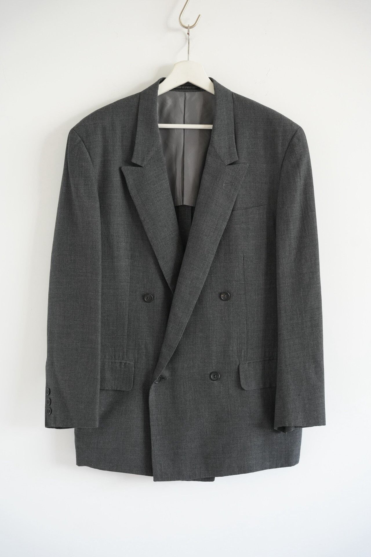 Yohji Yamamoto gray double-breasted blazer by yohji yamamoto Size US S / EU 44-46 / 1 - 1 Thumbnail