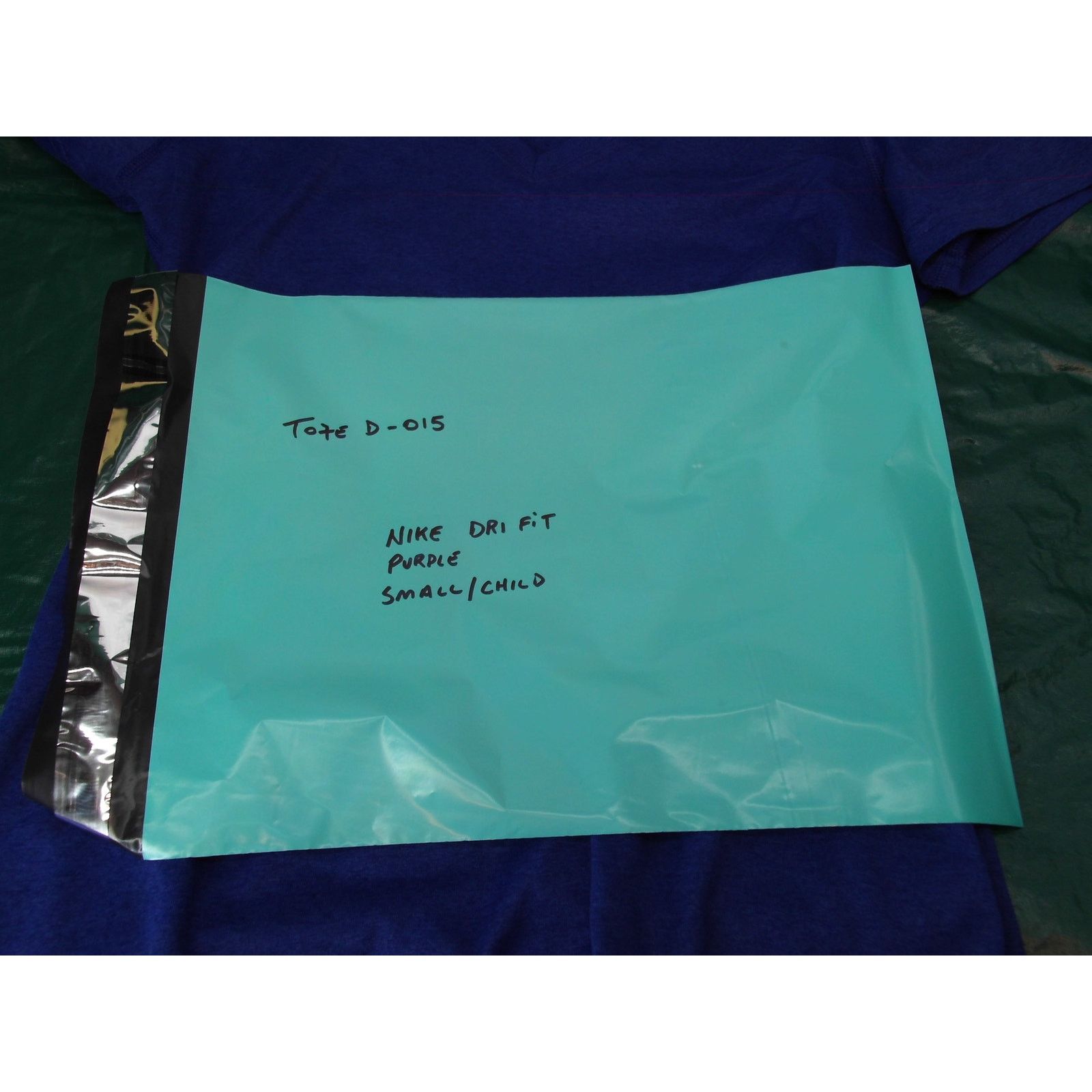 Nike Nike DriFit Small/Petite/Child Purple Athletic Wear Shirt Size S / US 4 / IT 40 - 7 Thumbnail