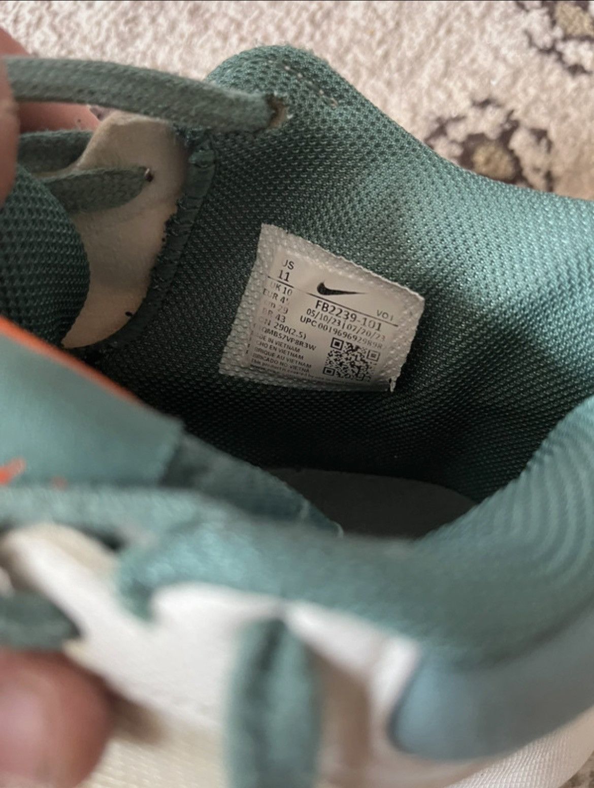 Nike Nike Lebron Witness 8 Size US 11 / EU 44 - 5 Thumbnail