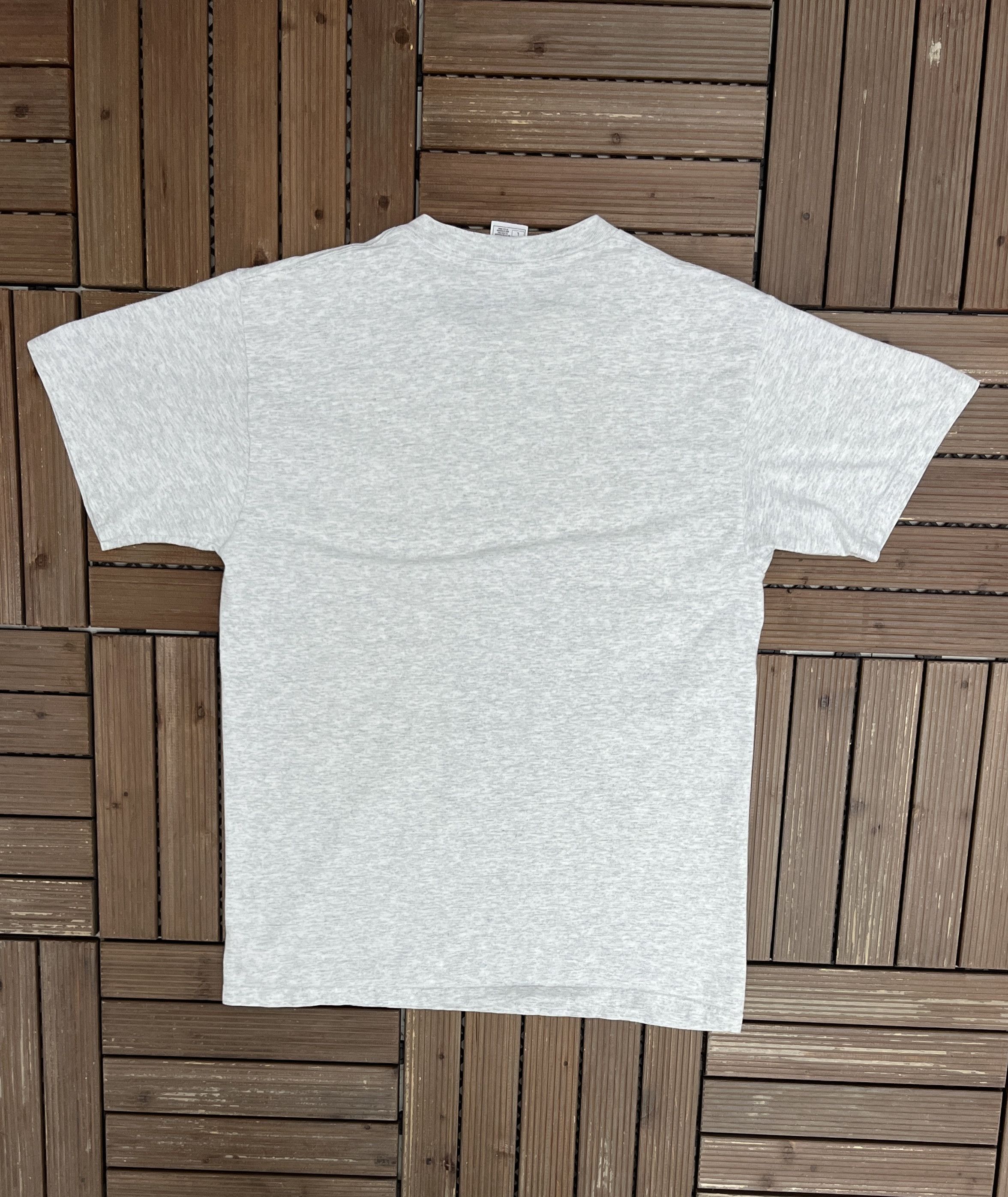 Vintage Wolves In The Forest Vintage Grey T-Shirt Tee Size US L / EU 52-54 / 3 - 4 Thumbnail