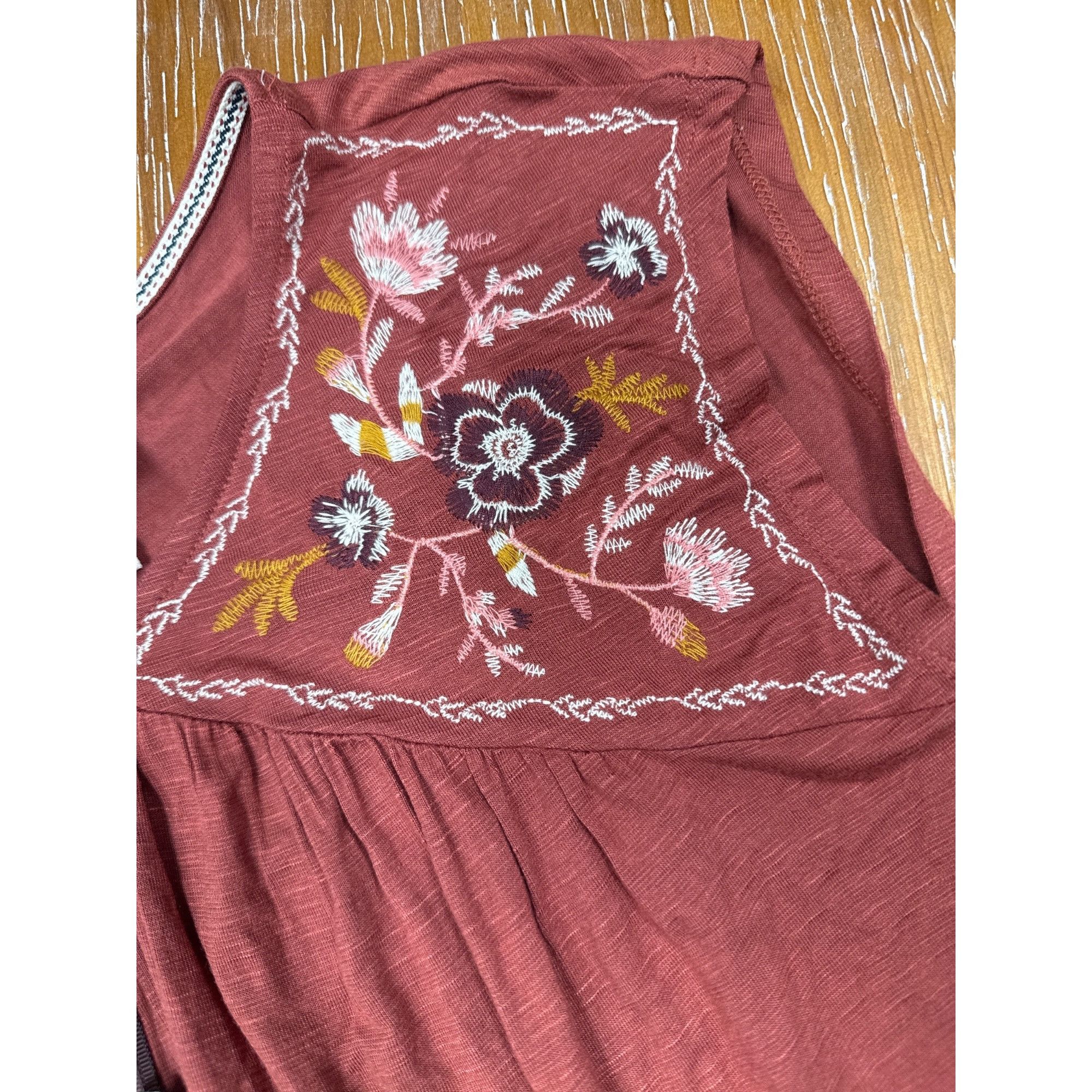 Other Knox Rose Embroidered Sleeveless Top Small Rayon/Spandex Ble Size S / US 4 / IT 40 - 2 Thumbnail