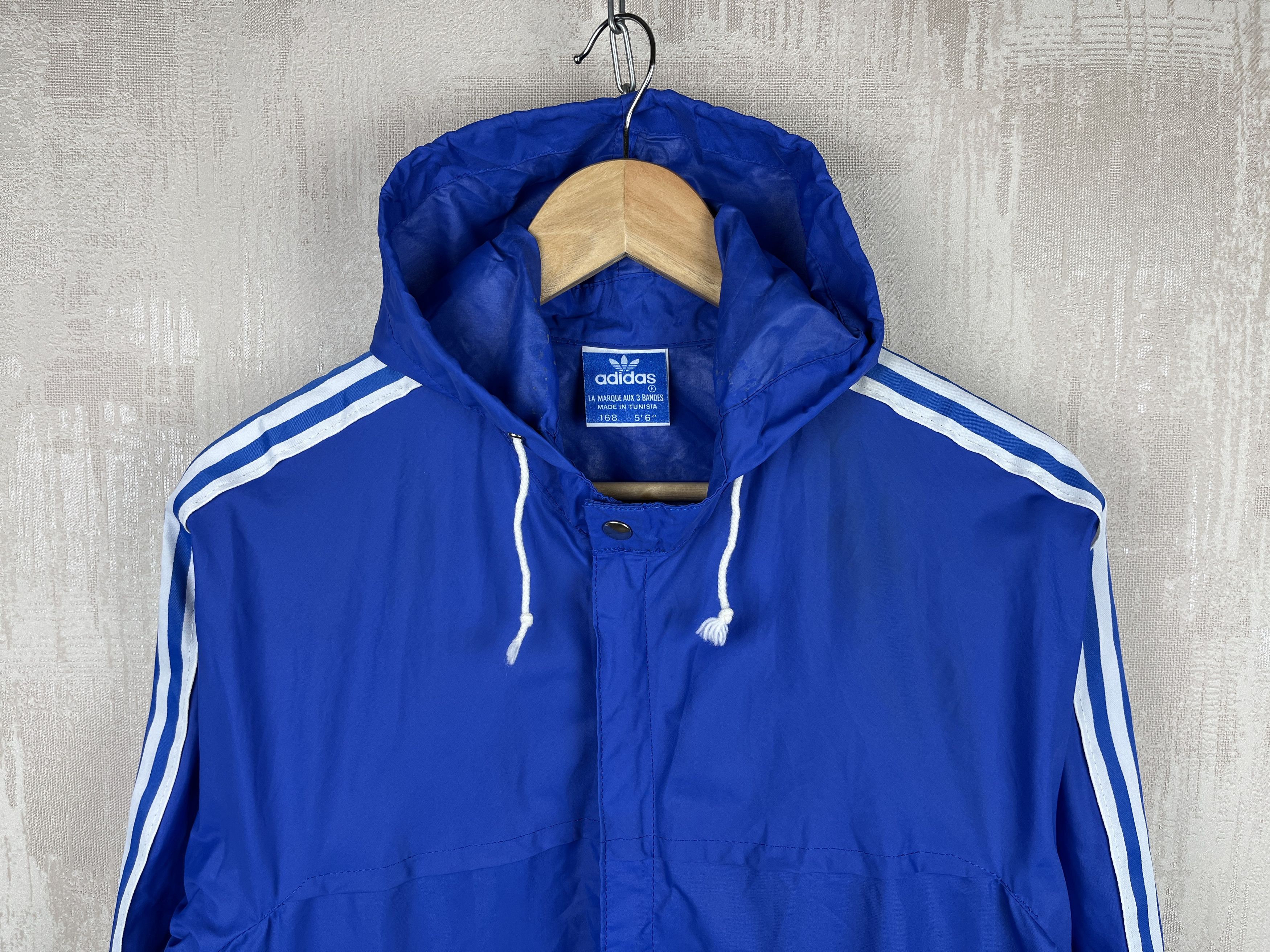 Adidas 70's 80's Adidas Vintage Nylon Windbreaker Hooded Jacket Size US S / EU 44-46 / 1 - 5 Thumbnail