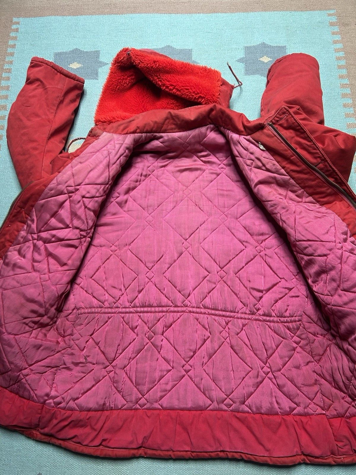 Vintage 1950s quilt lined parka jacket expedition survival red L Size US L / EU 52-54 / 3 - 12 Thumbnail
