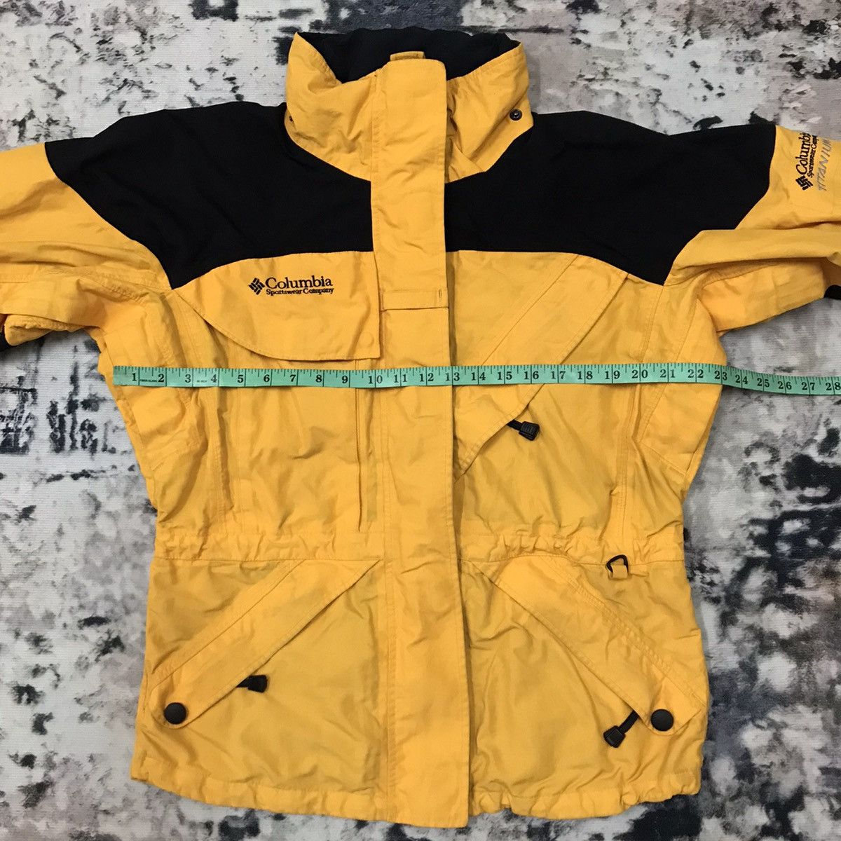 Columbia Women’s Vintage Columbia Titanium Omnitech Waterproof Jacket Size L / US 10 / IT 46 - 17 Thumbnail