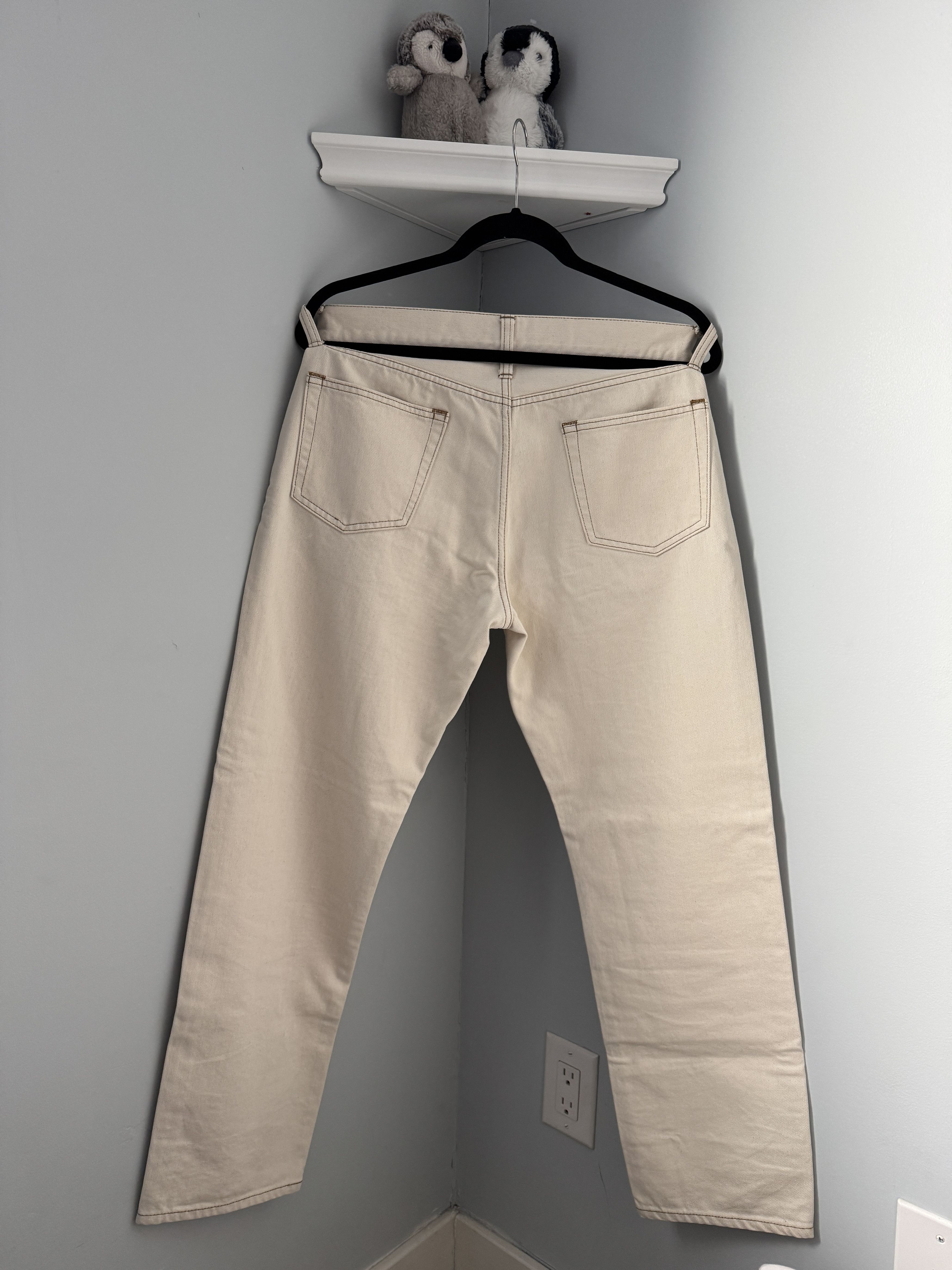 J.Crew Classic jean in natural seeded denim Size US 30 / EU 46 - 2 Thumbnail