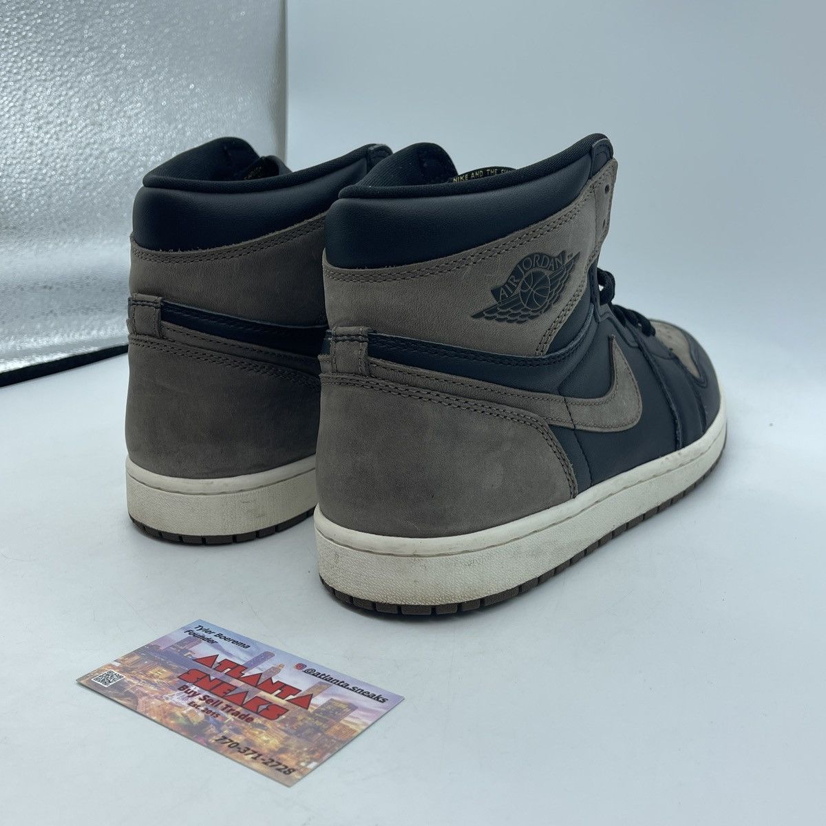 Jordan Brand Air Jordan 1 high palomino Size US 10 / EU 43 - 5 Thumbnail